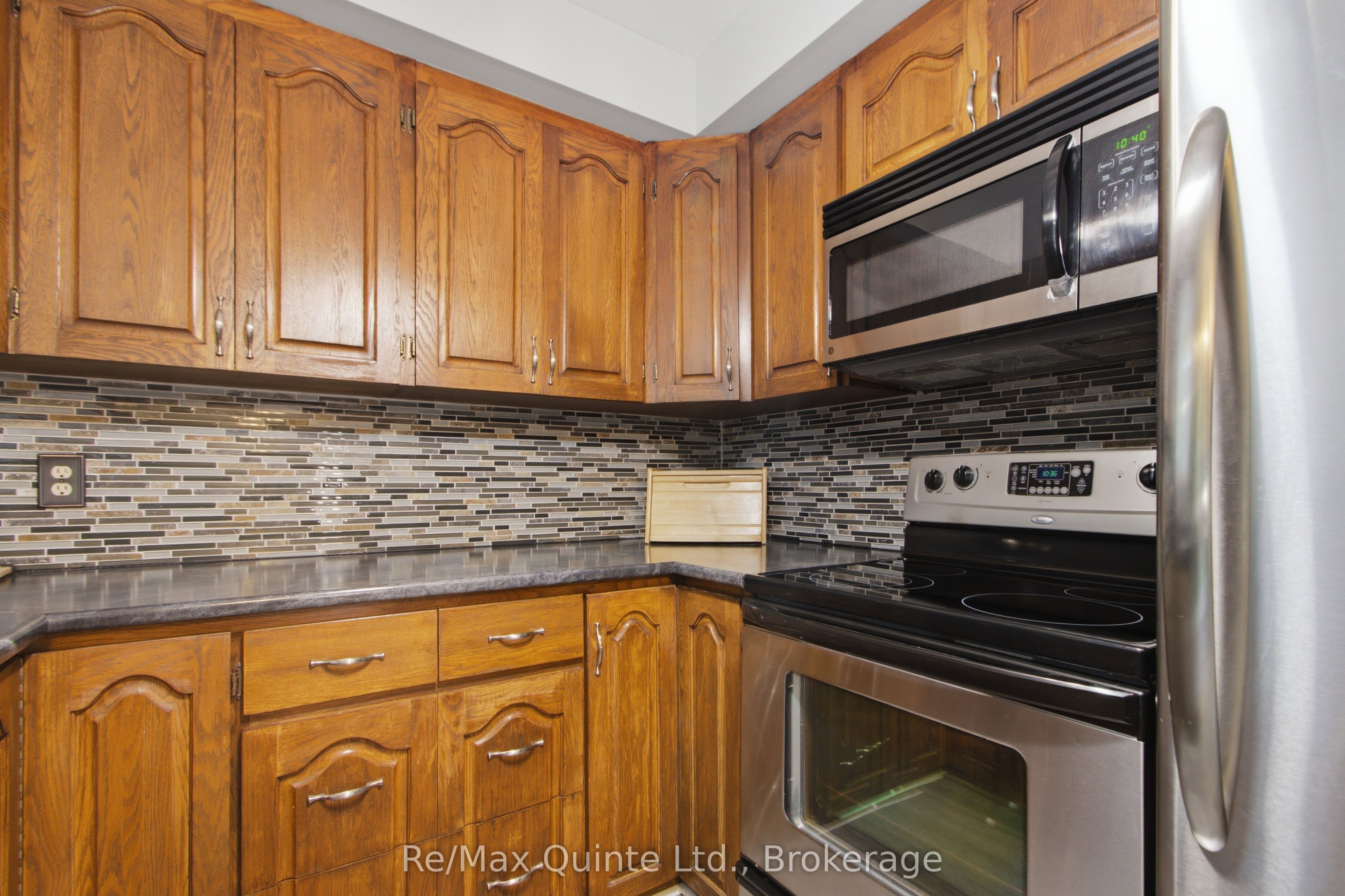 525 Whites Road Property Photo 16