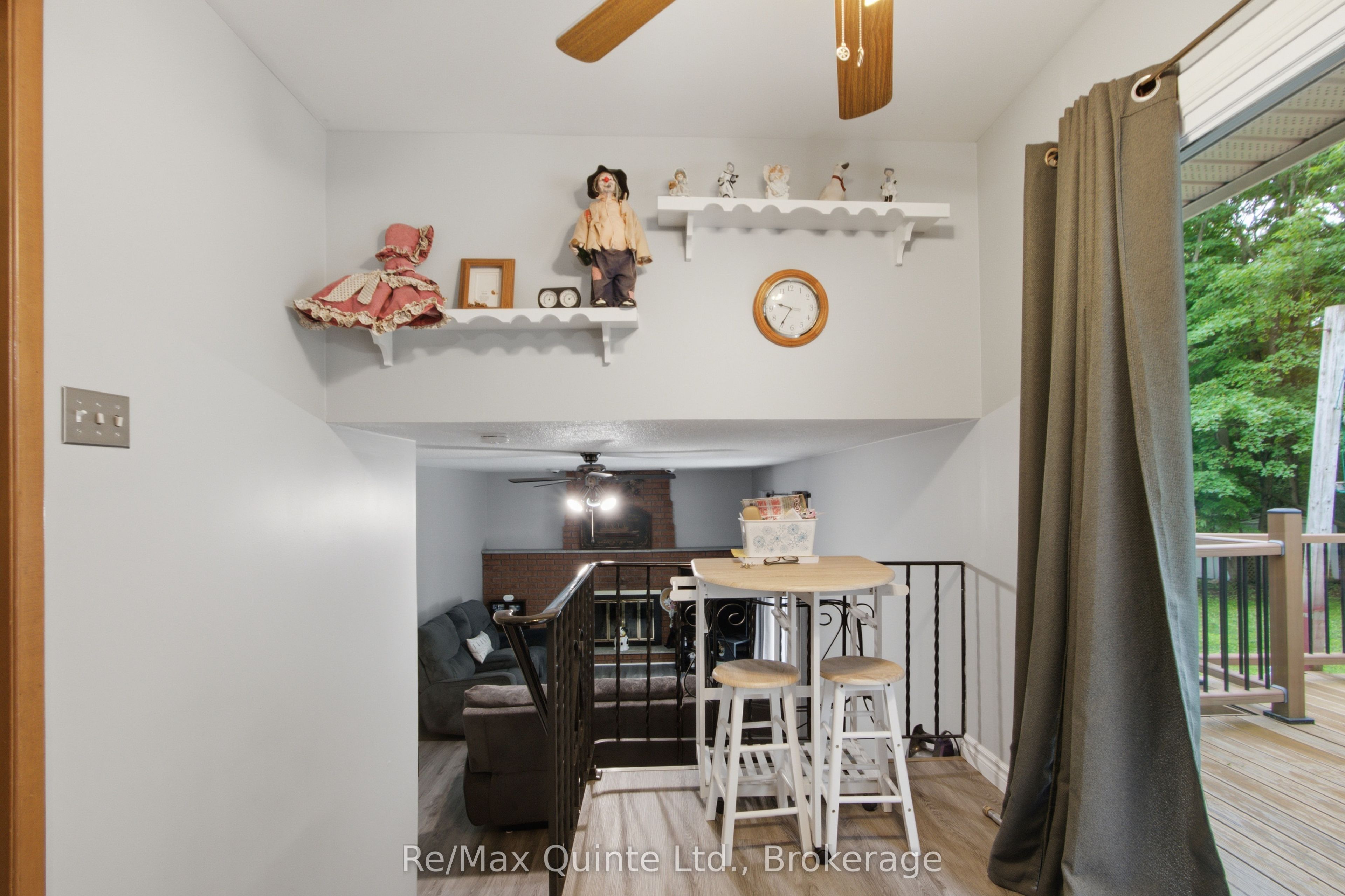 525 Whites Road Property Photo 17