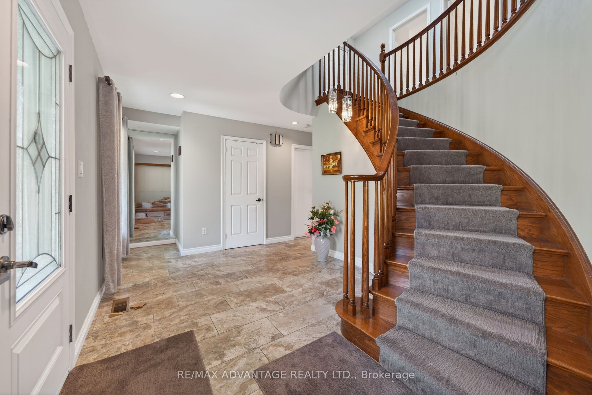 44 Northcrest Drive Property Photo 8