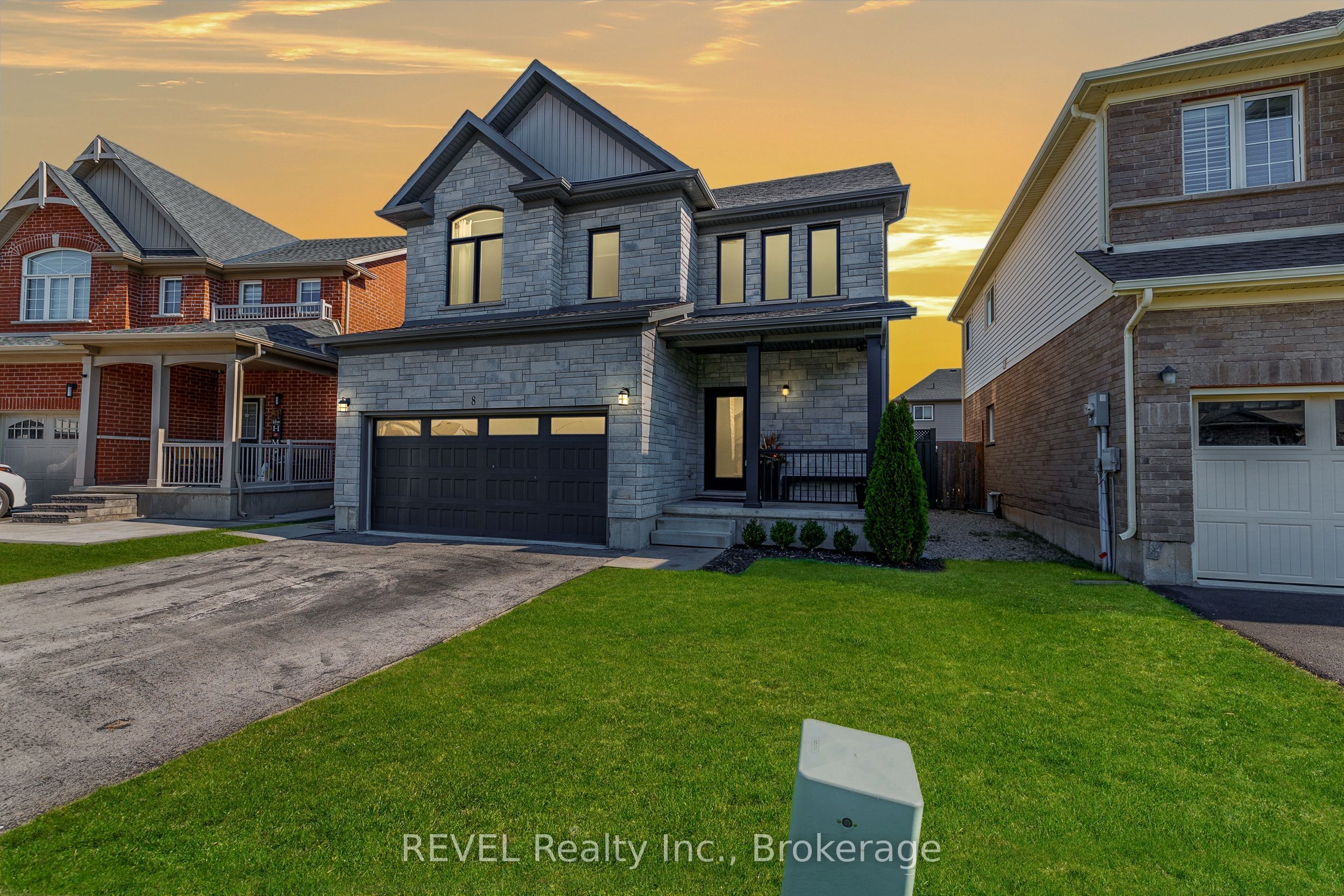 8 Elderberry Road Property Photo 3