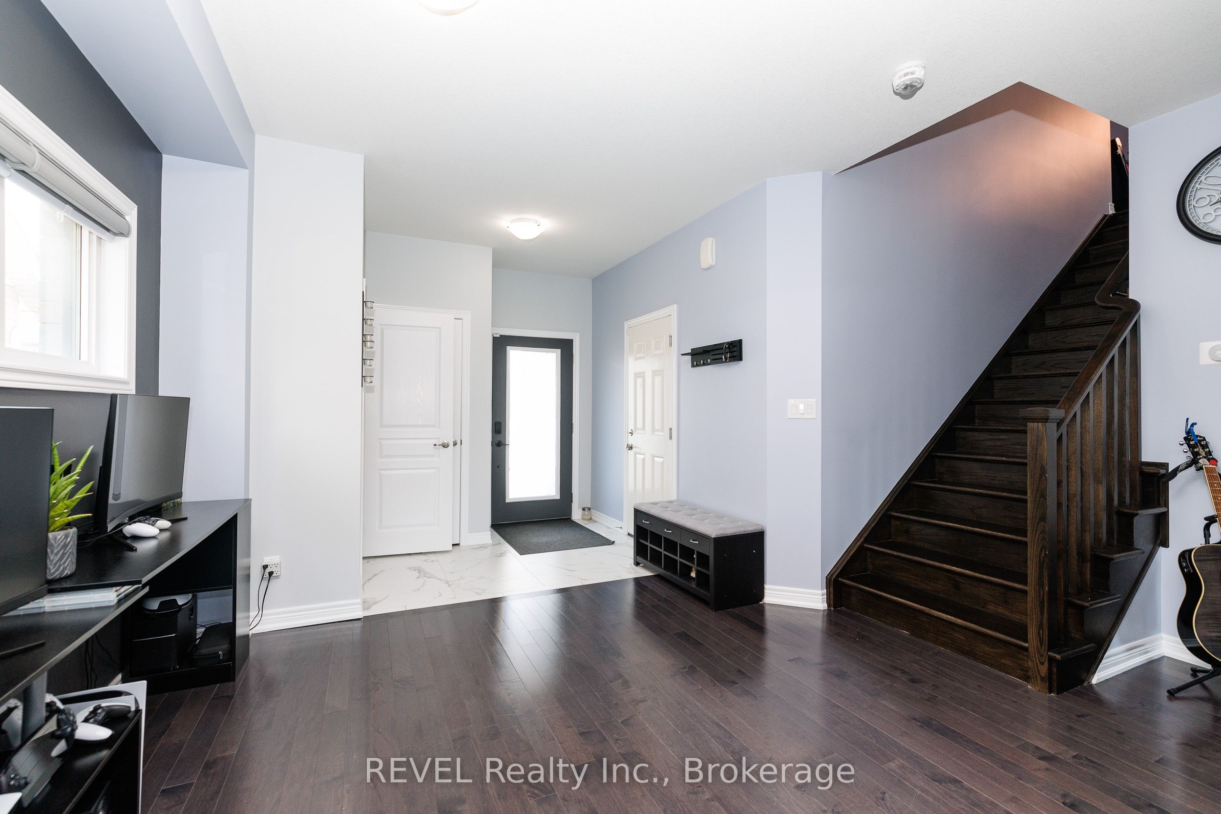 8 Elderberry Road Property Photo 14