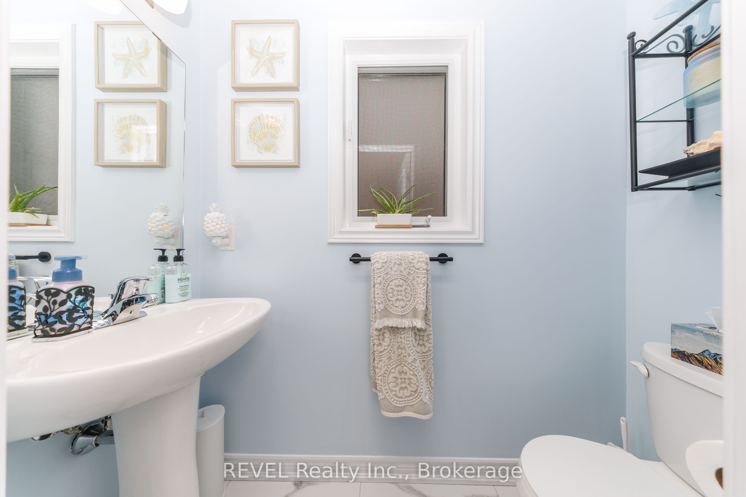 8 Elderberry Road Property Photo 20
