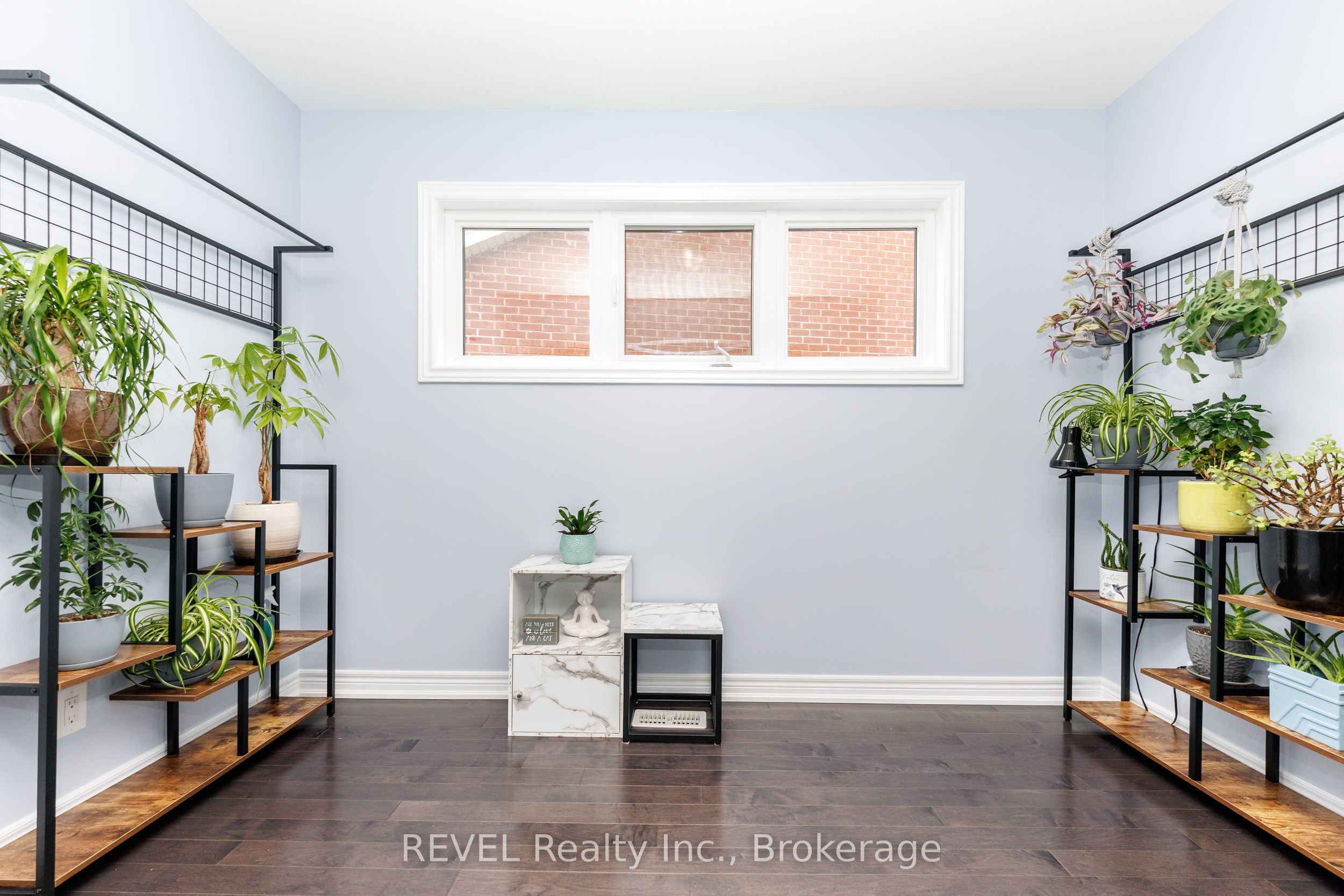 8 Elderberry Road Property Photo 30