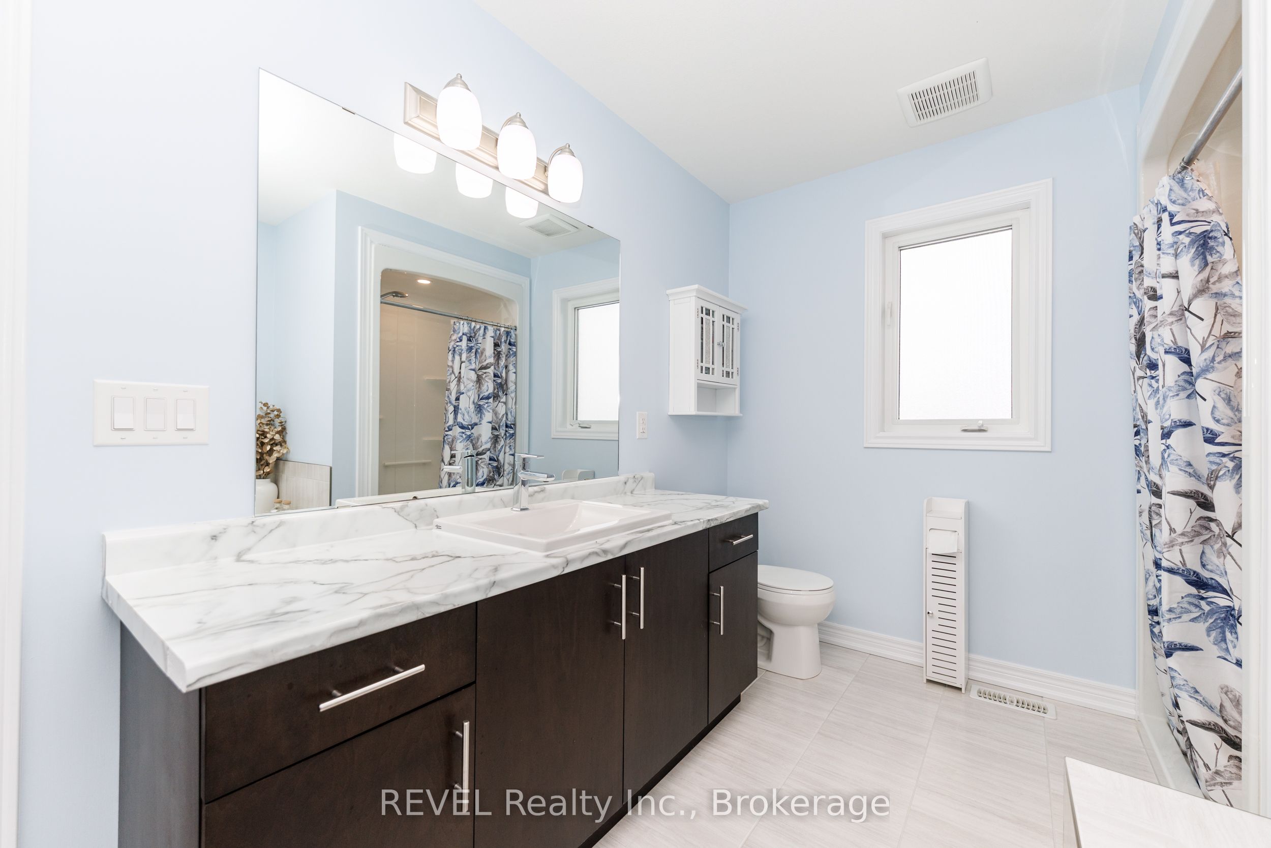 8 Elderberry Road Property Photo 38