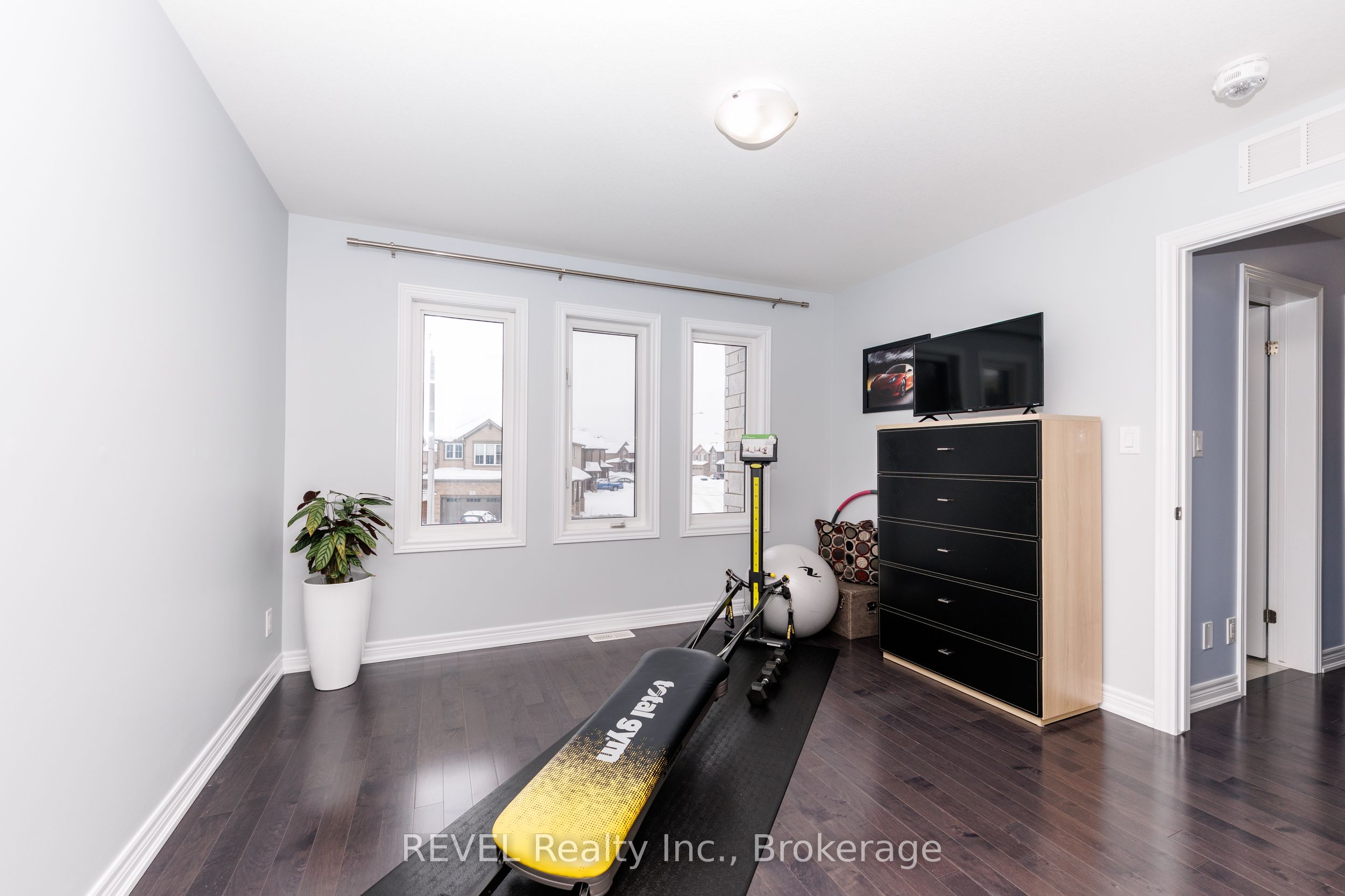 8 Elderberry Road Property Photo 44
