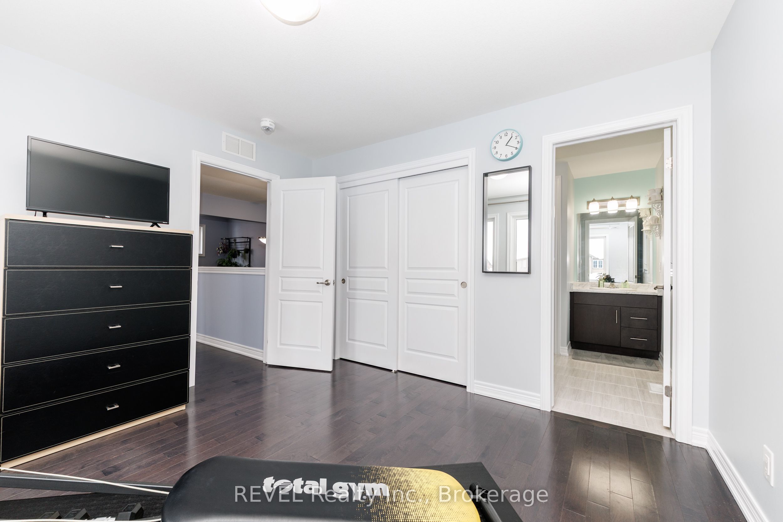 8 Elderberry Road Property Photo 45