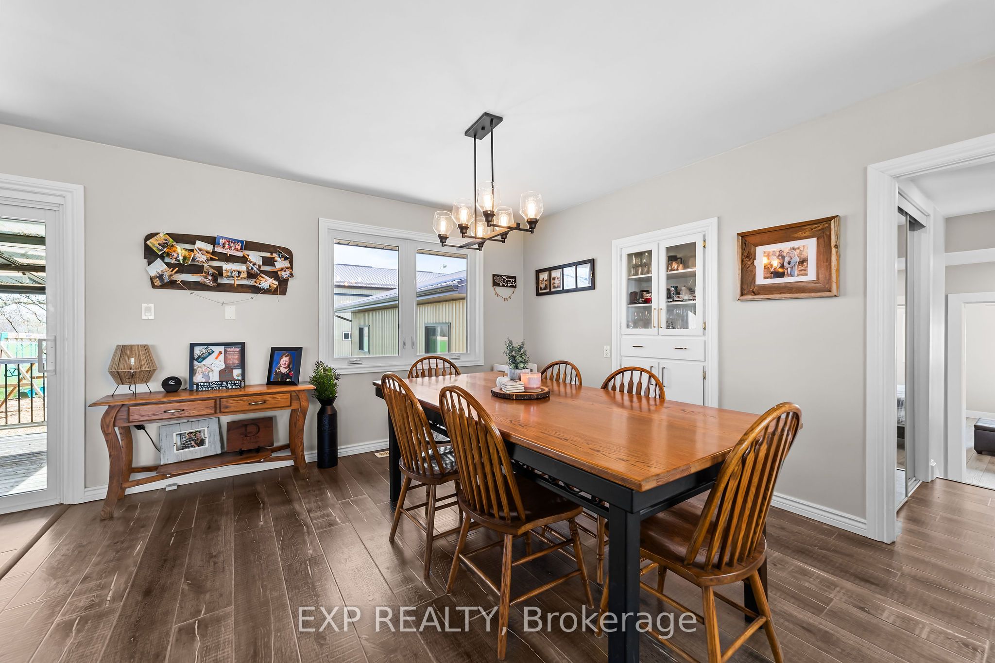 9221 Hickory Drive Property Photo 12