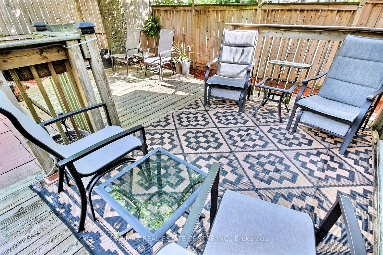 541 Parkview Crescent Property Photo 18