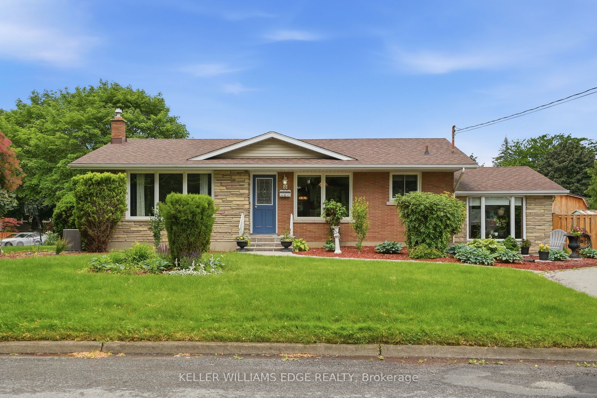 81 LEASIDE Drive Property Photo 1