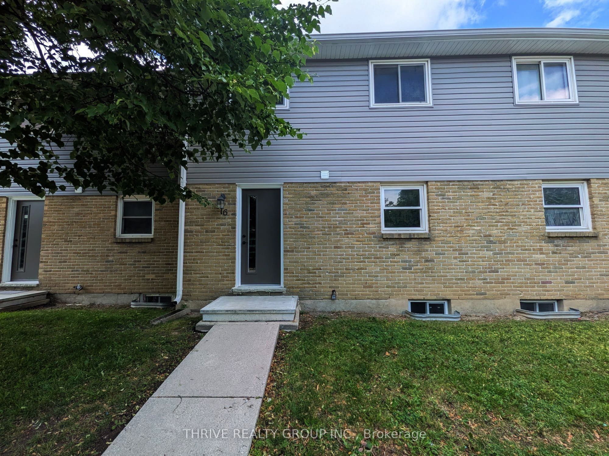 470 Second Street 16 Property Photo 1