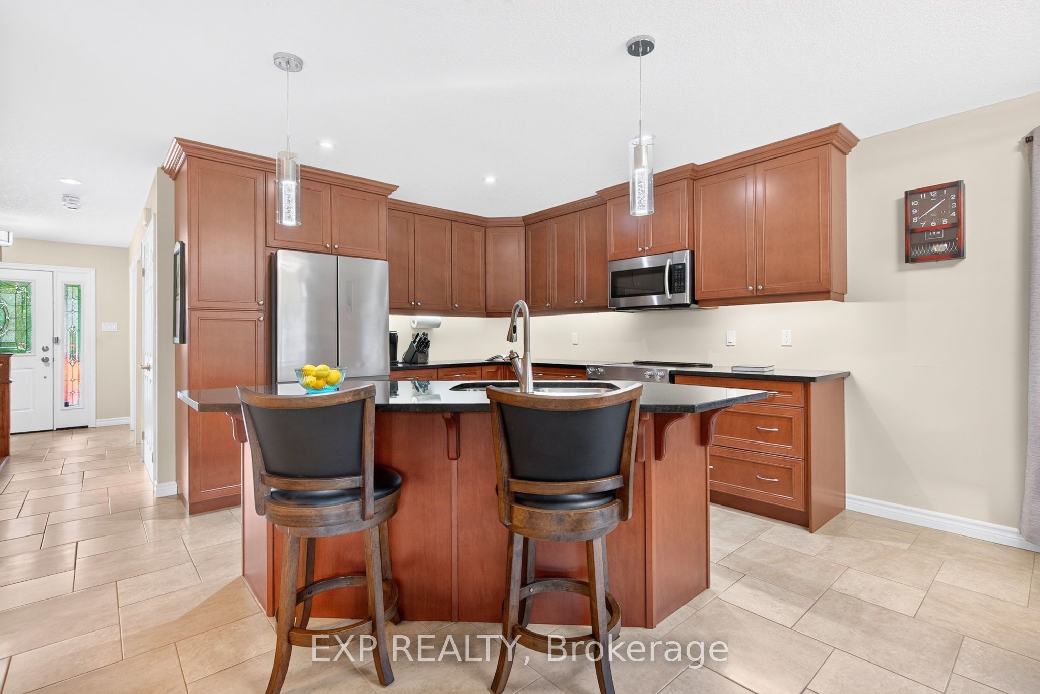 6 Caverhill Crescent Property Photo 9