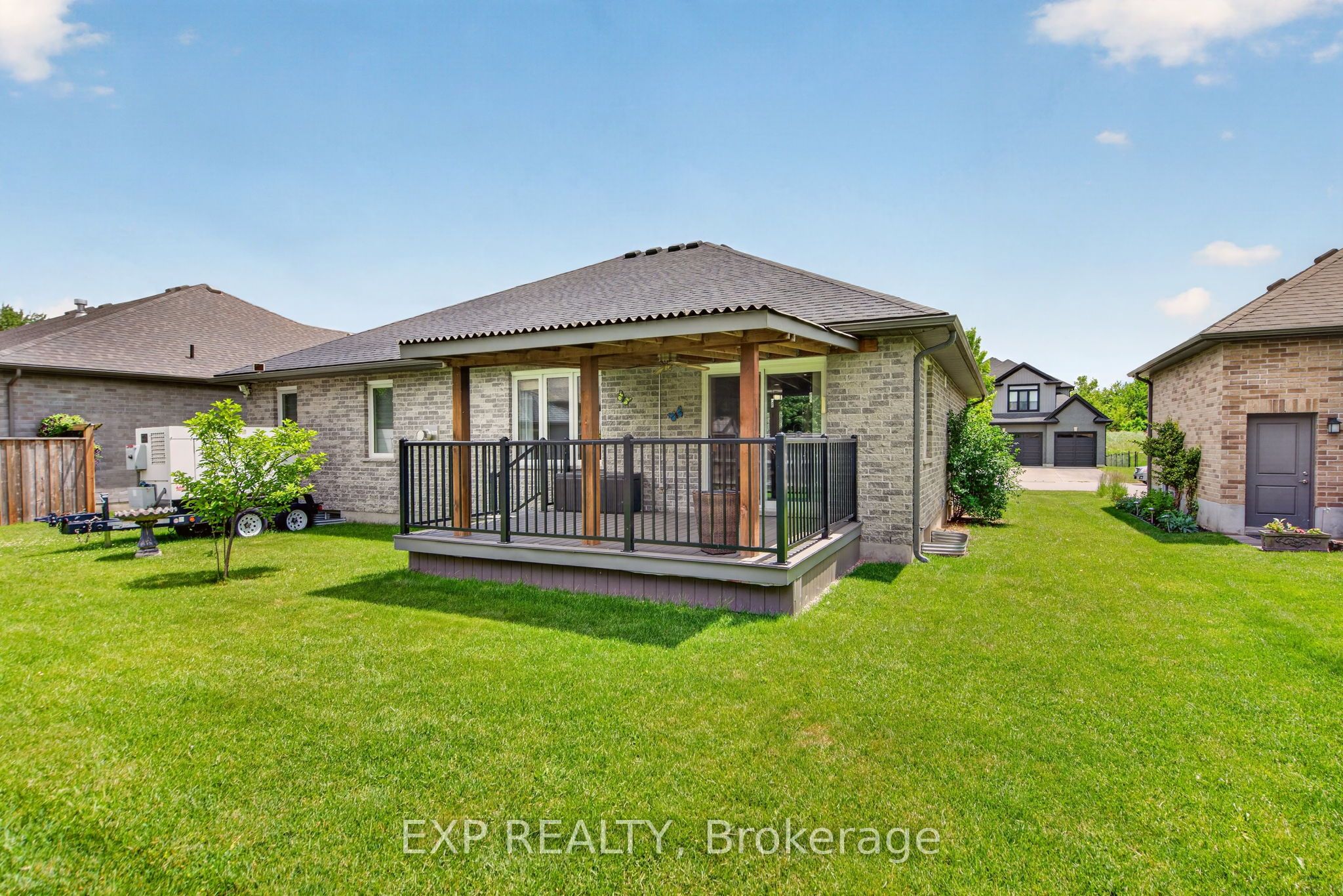 6 Caverhill Crescent Property Photo 30