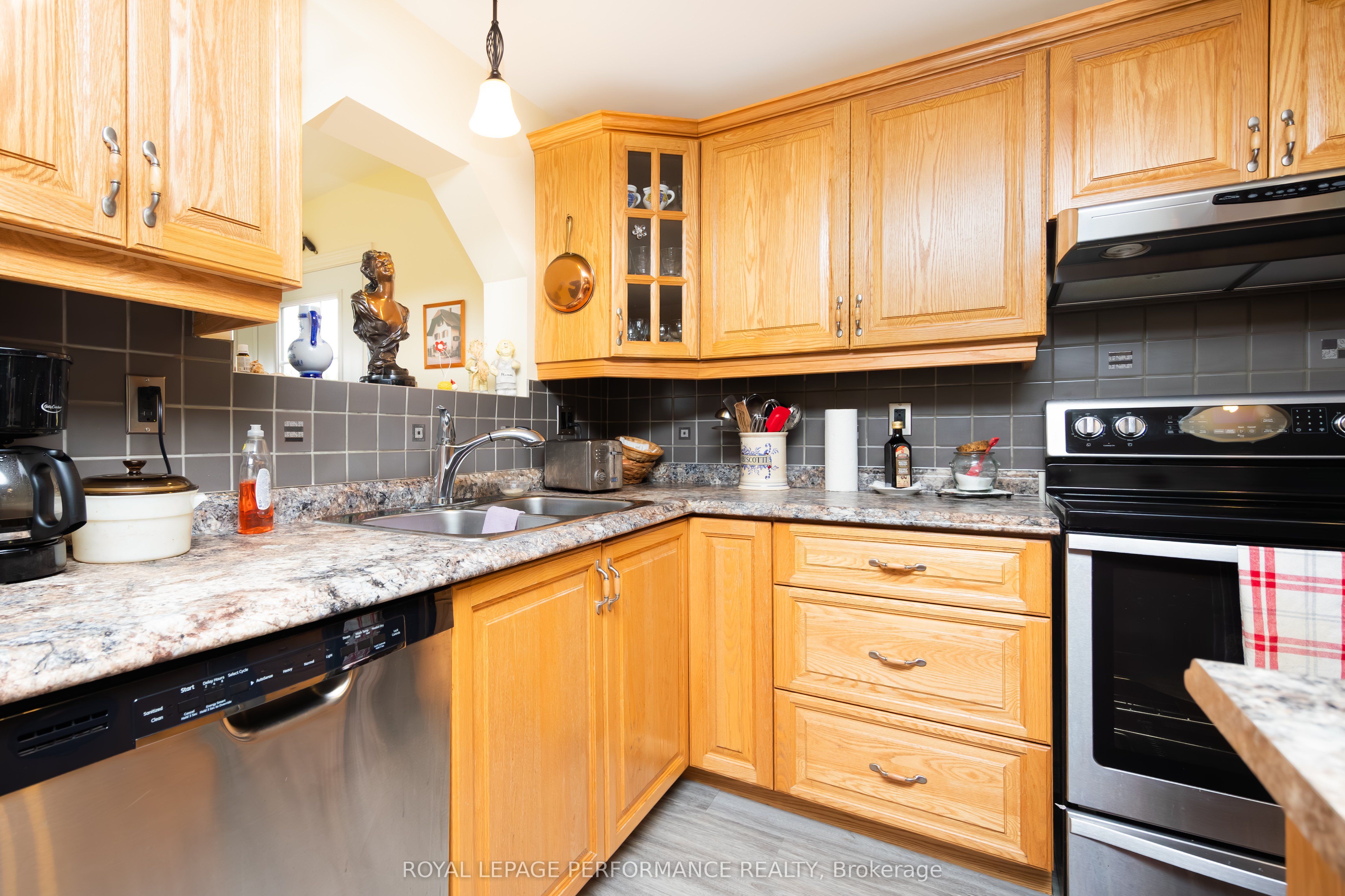 20195 Kenyon Conc Rd 1 Road Property Photo 42