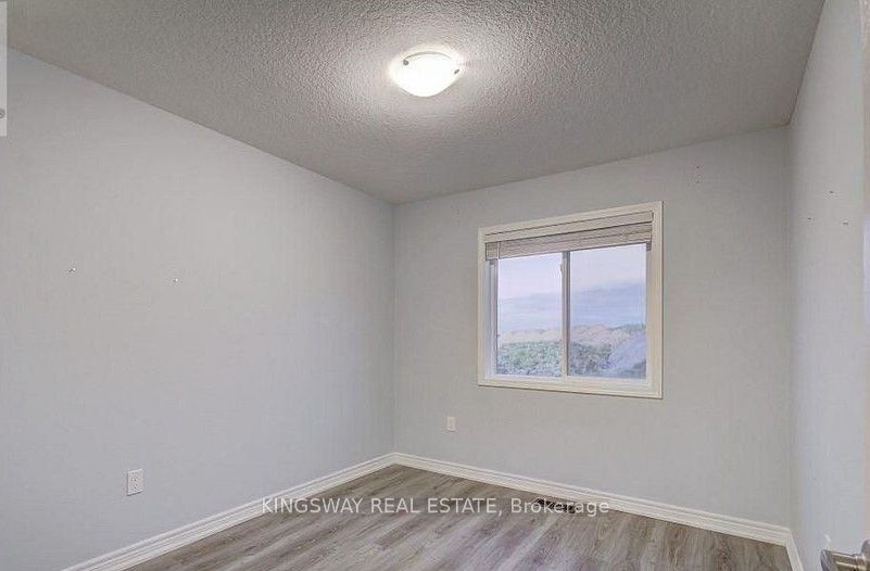 16 Bradbury Road Property Photo 4