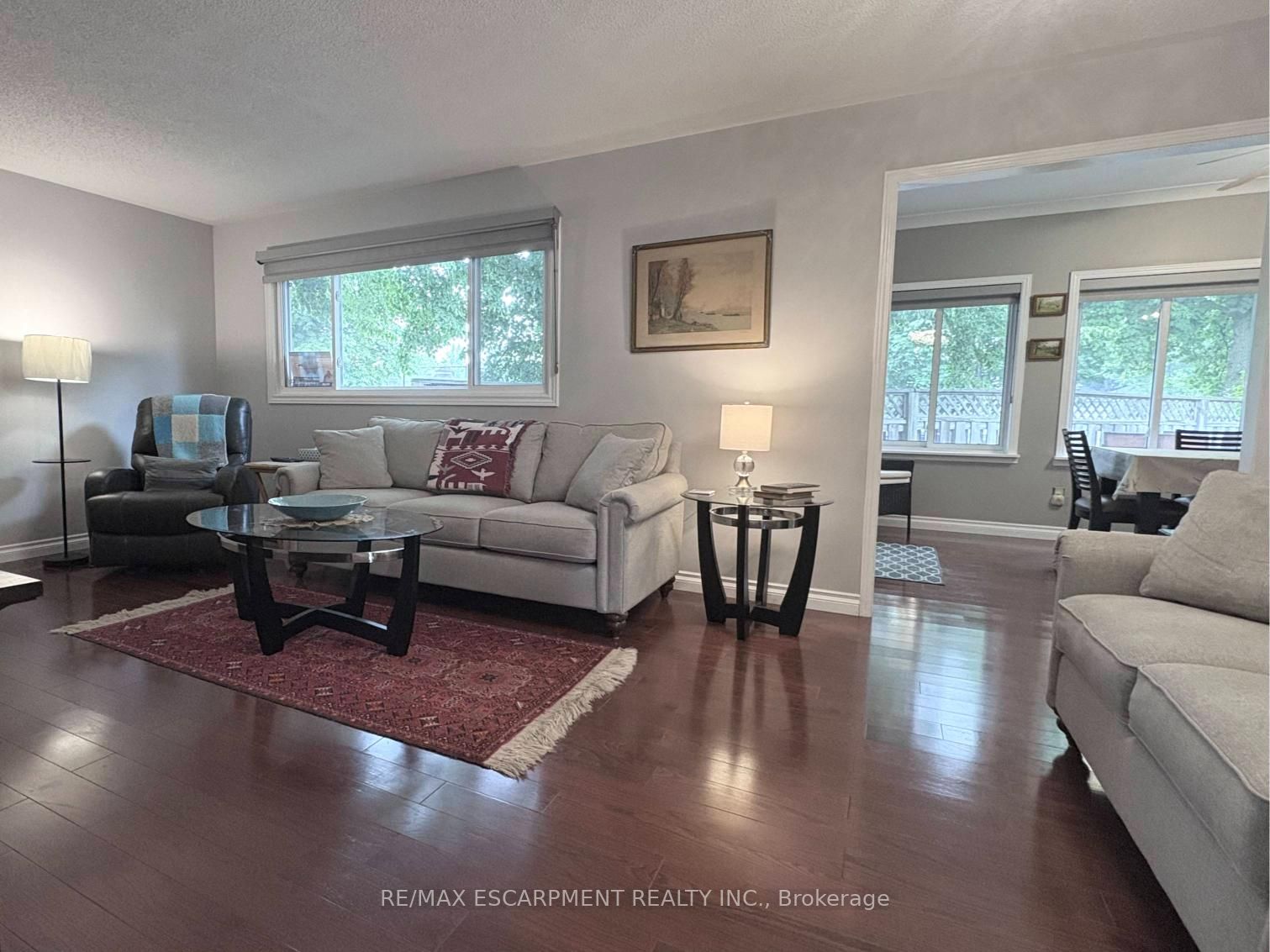 227 Silverbirch Boulevard Property Photo 16