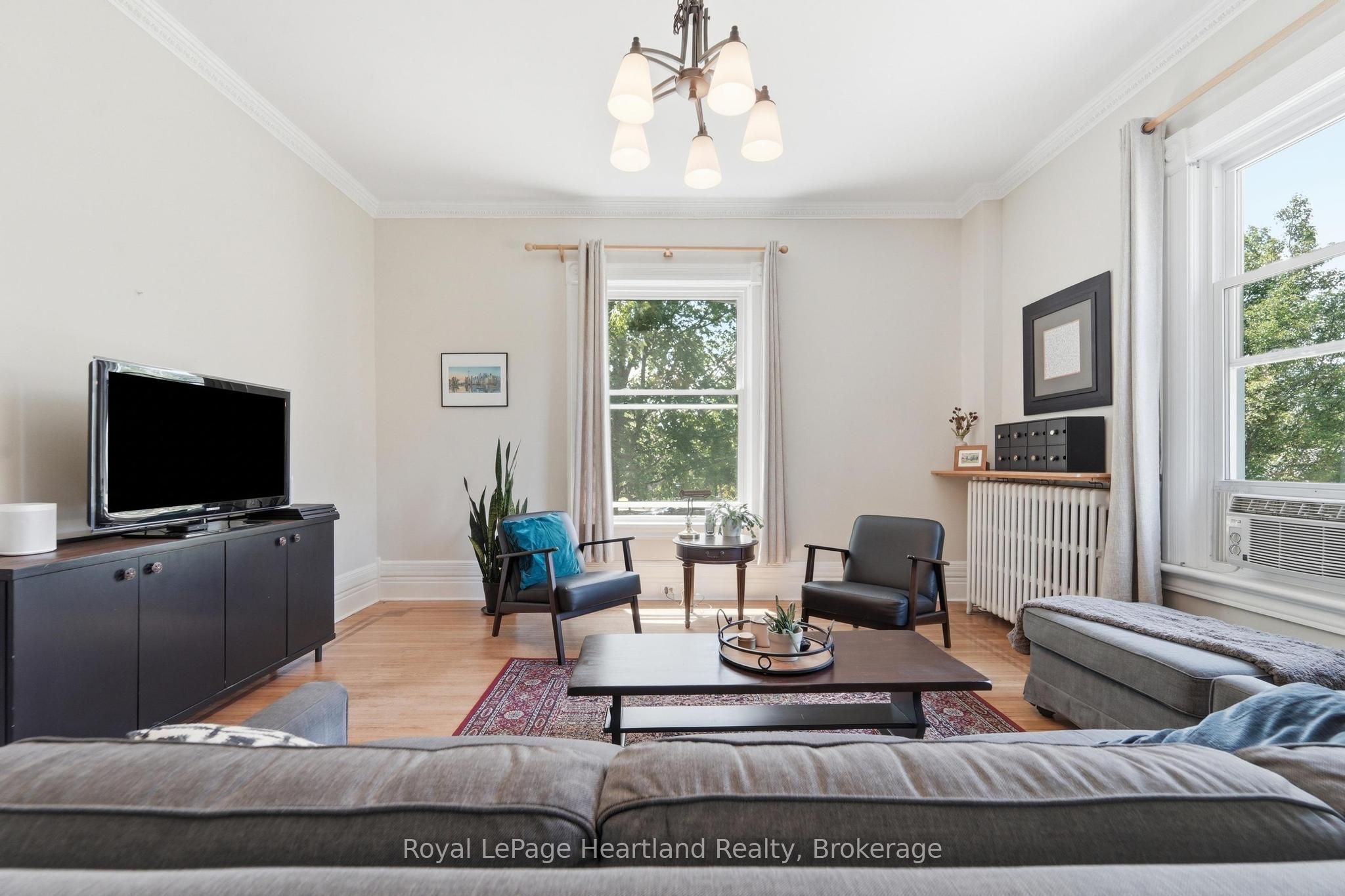 72 Colborne Street Property Photo 6