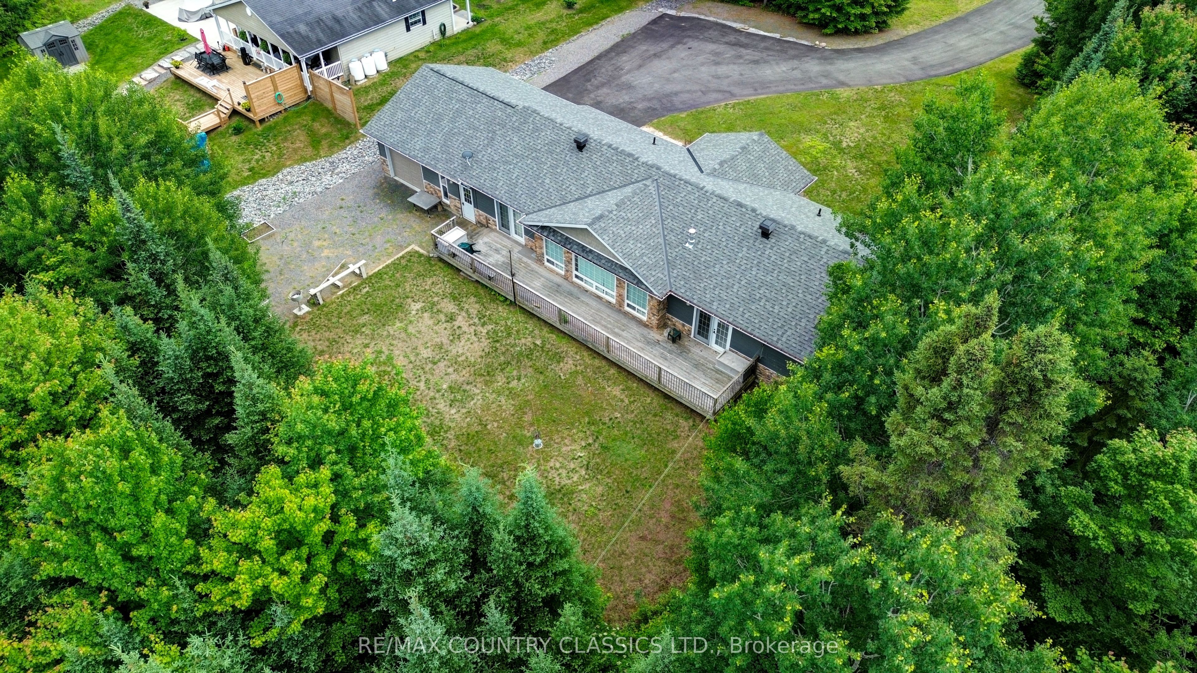 42 Nicklaus Drive Property Photo 46