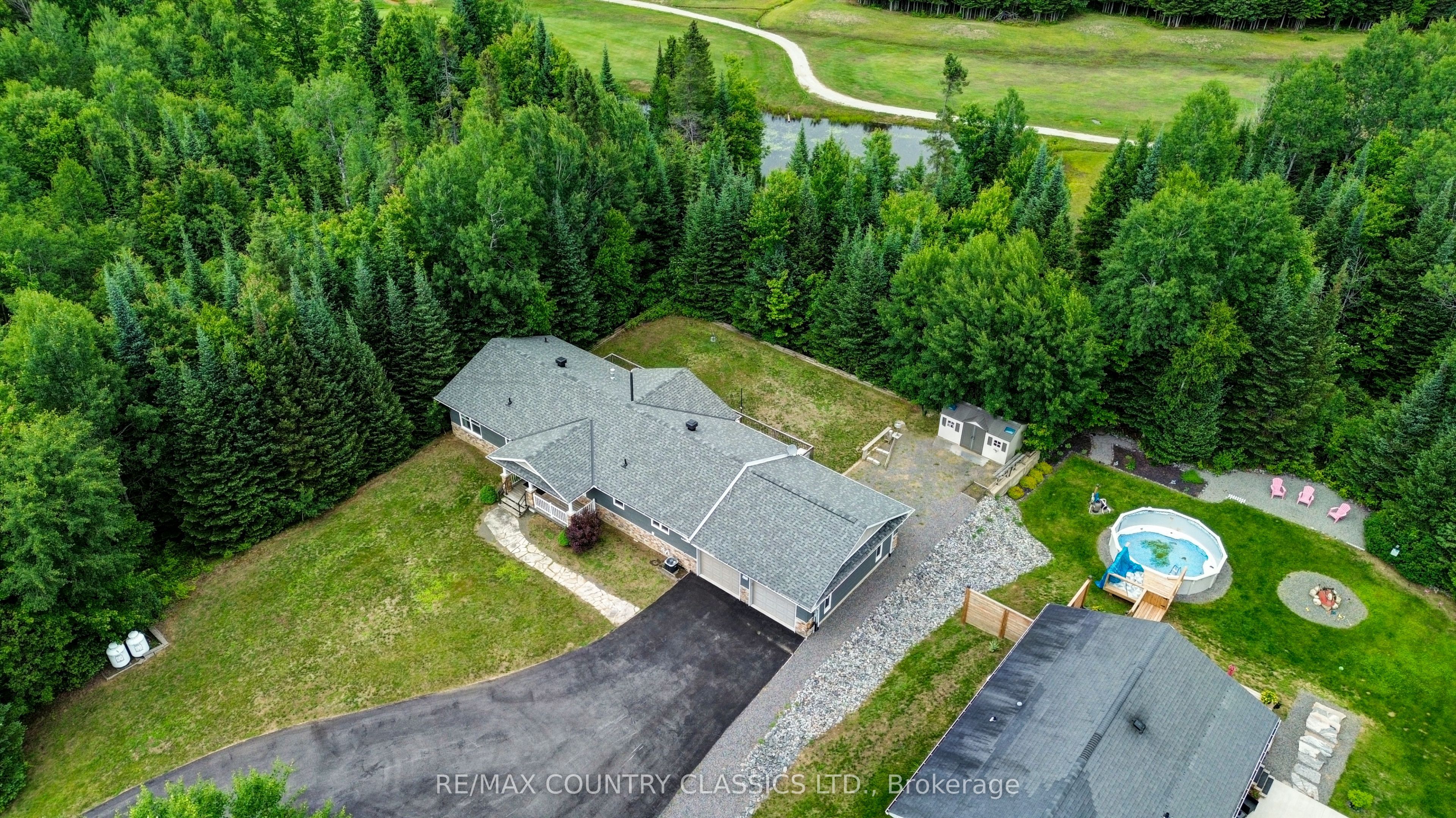 42 Nicklaus Drive Property Photo 48