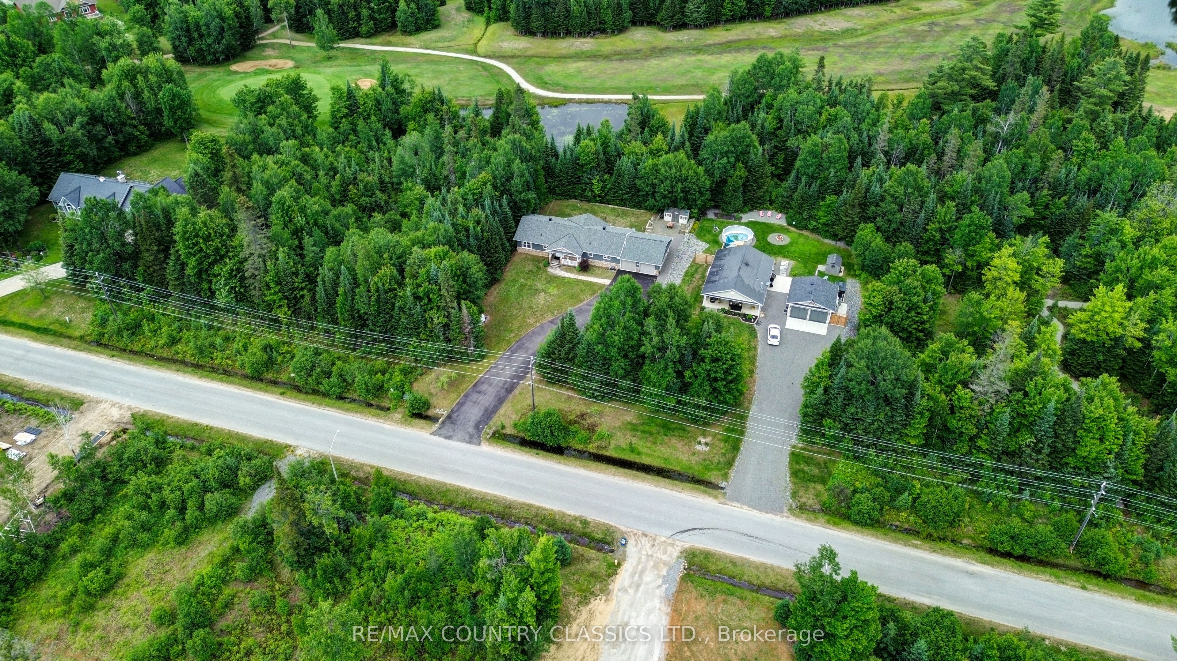 42 Nicklaus Drive Property Photo 49
