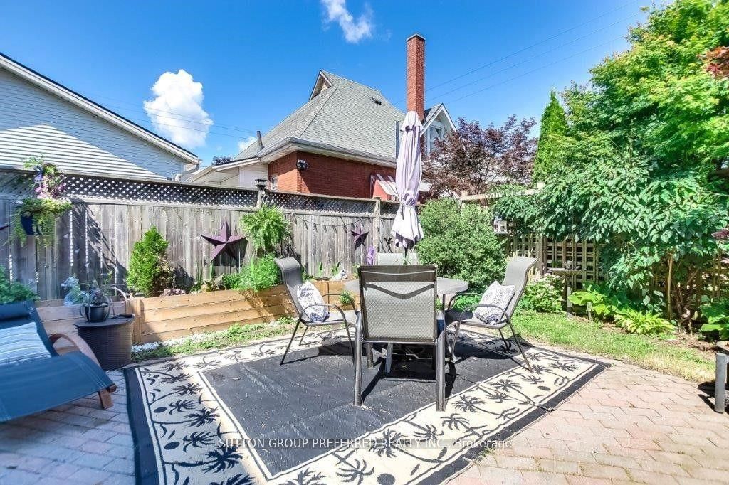 73 Fifth Avenue Property Photo 4