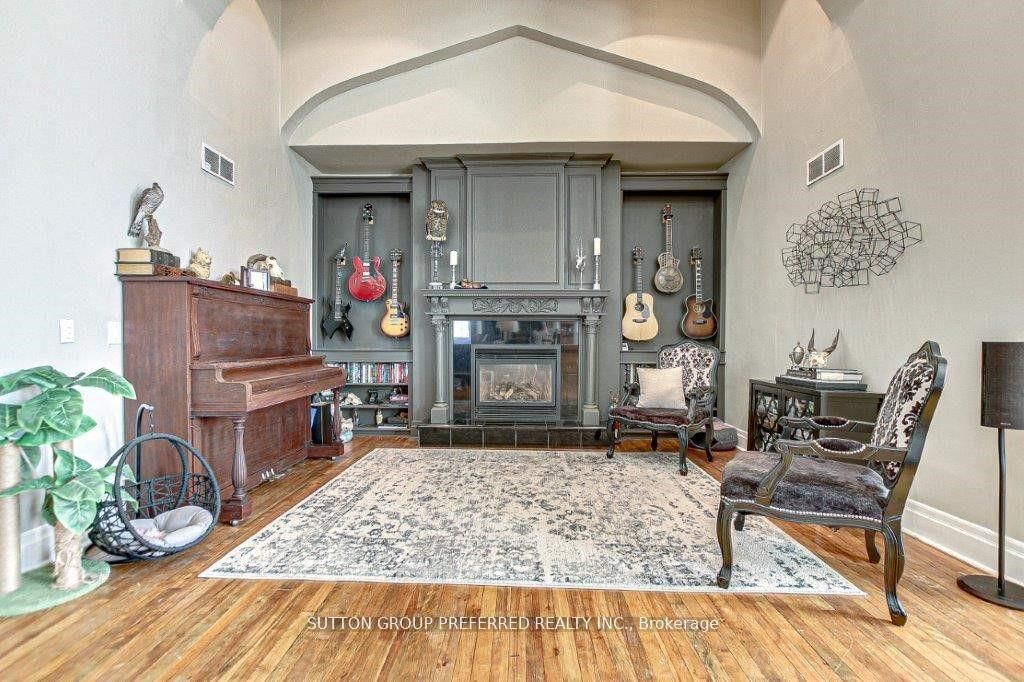 73 Fifth Avenue Property Photo 9