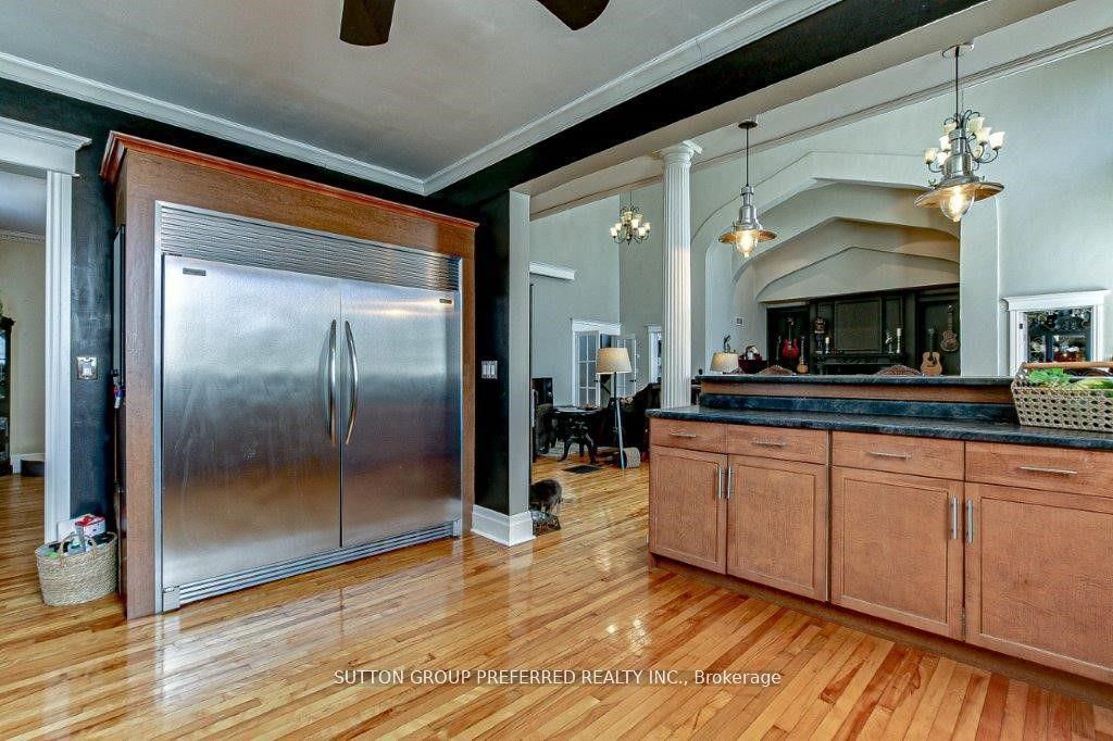 73 Fifth Avenue Property Photo 15