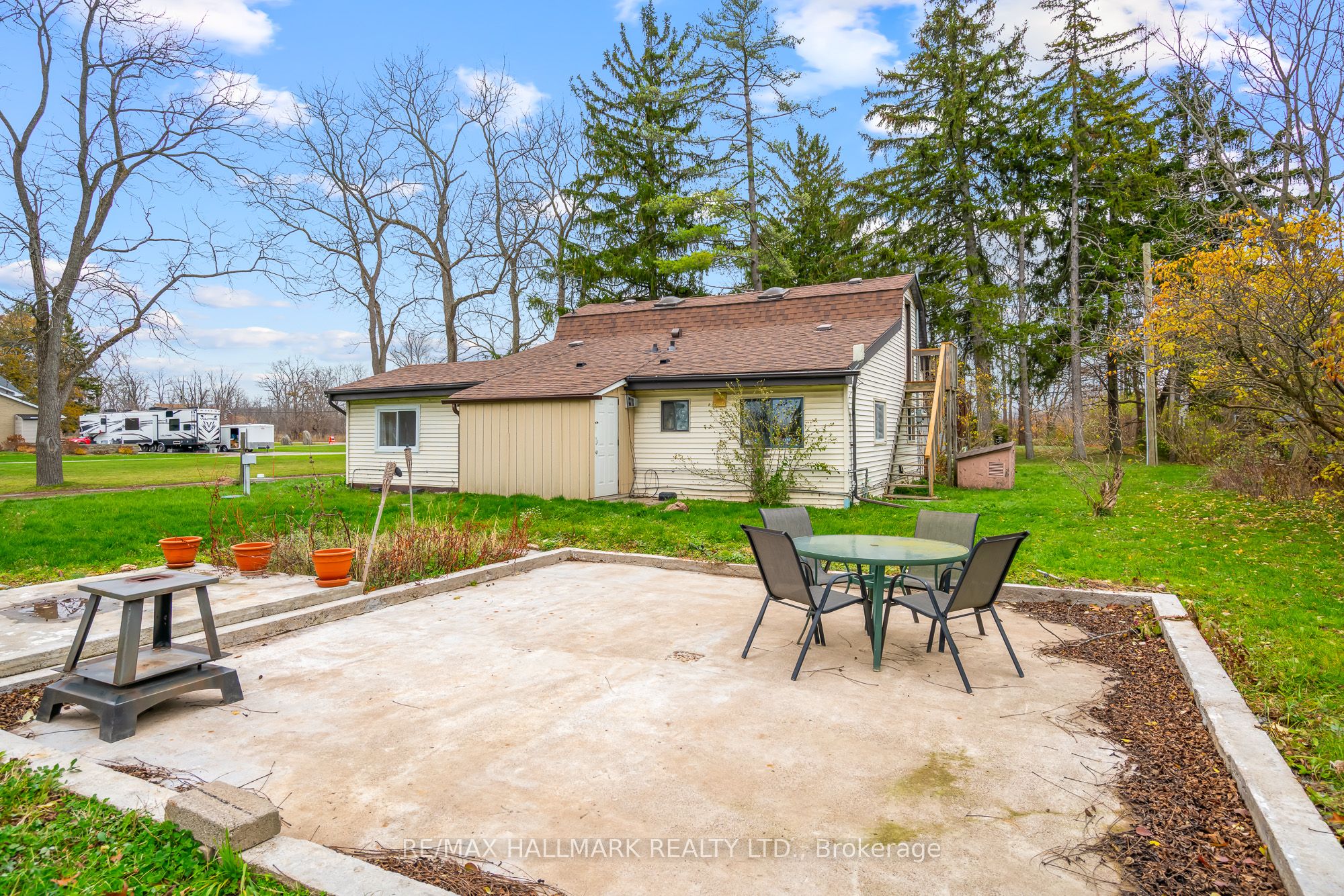 231 Point Abino Road S Property Photo 9