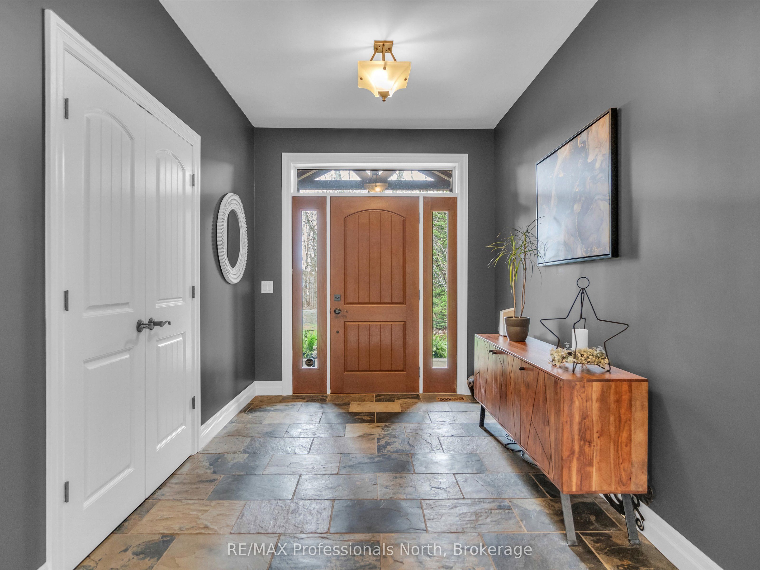 93 Mainhood's Road Property Photo 3