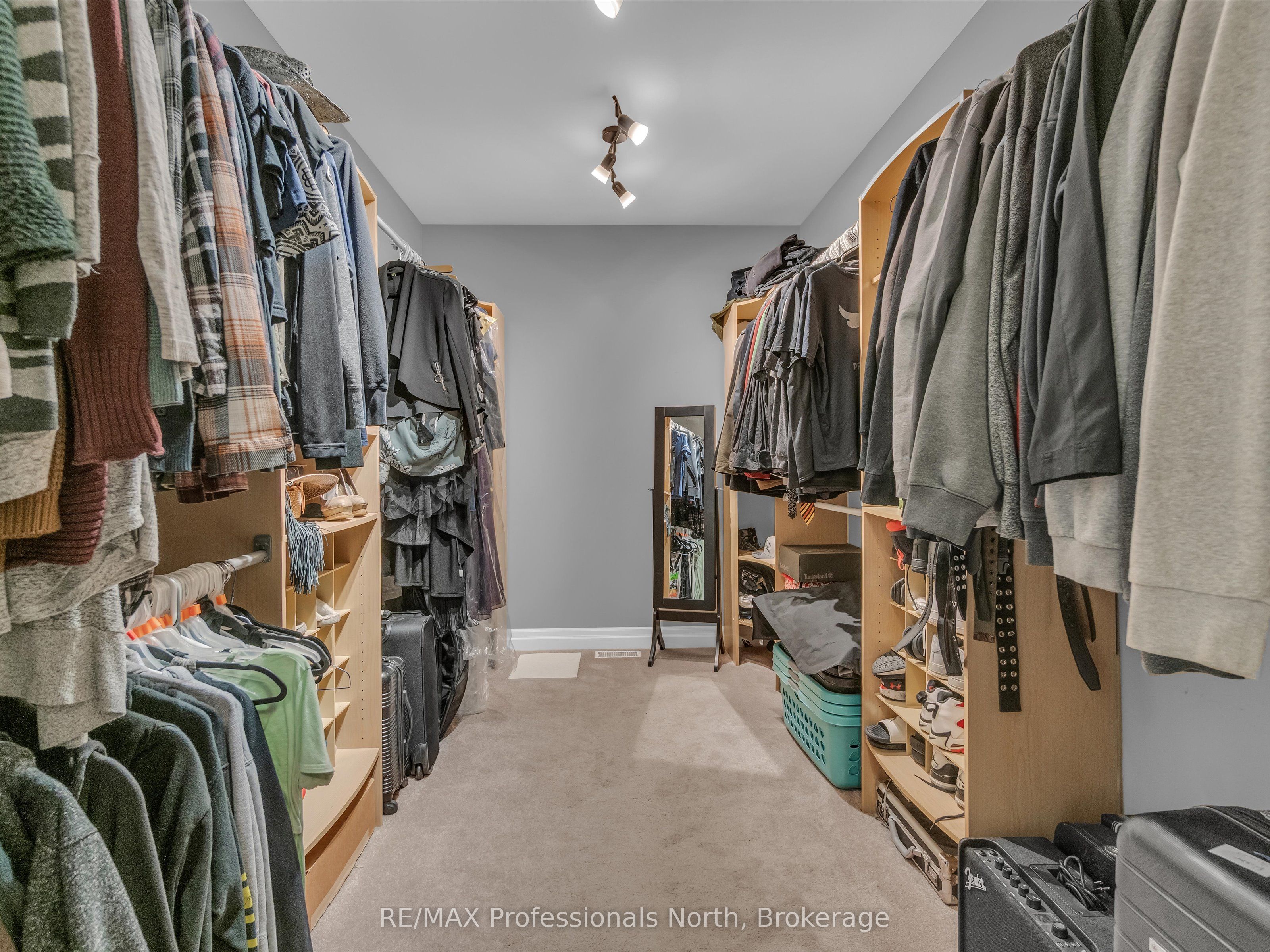 93 Mainhood's Road Property Photo 17