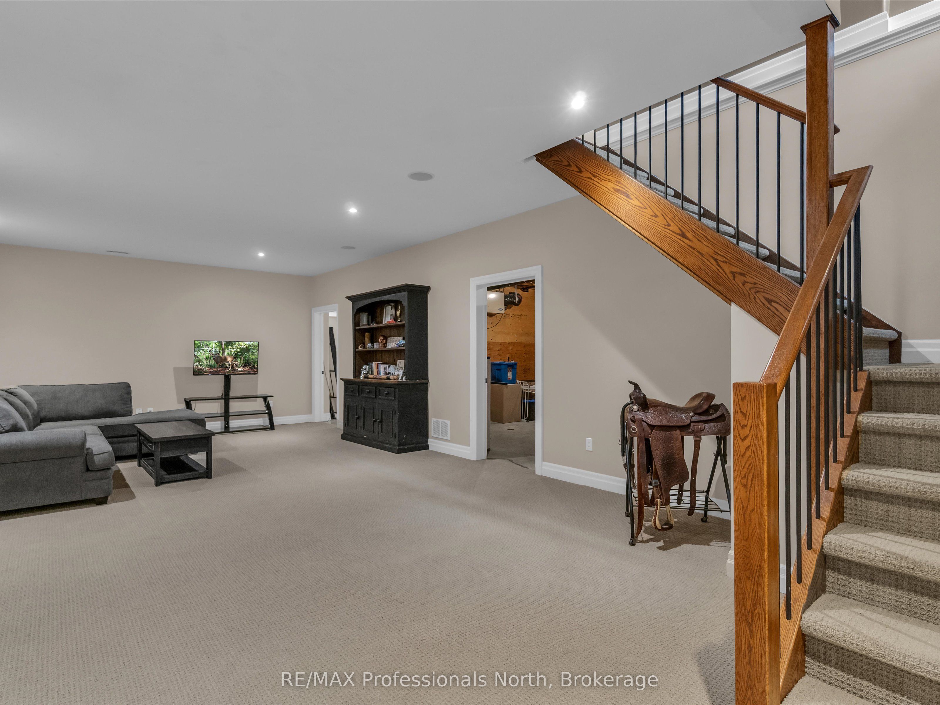 93 Mainhood's Road Property Photo 25