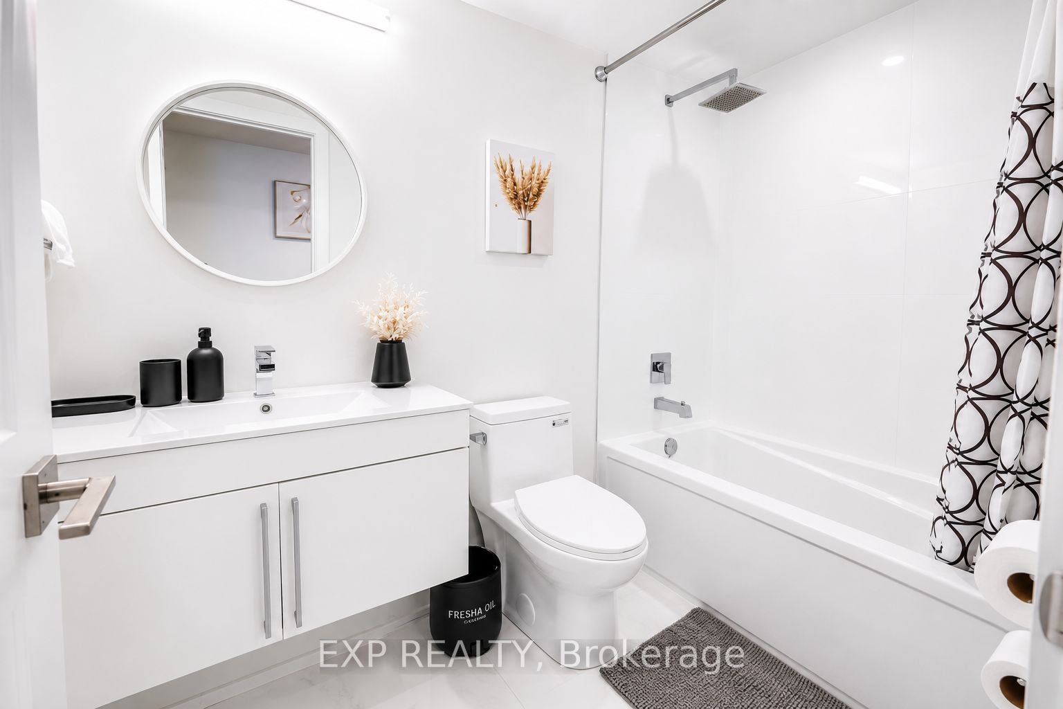 6065 Mcleod Road 206 Property Photo 4