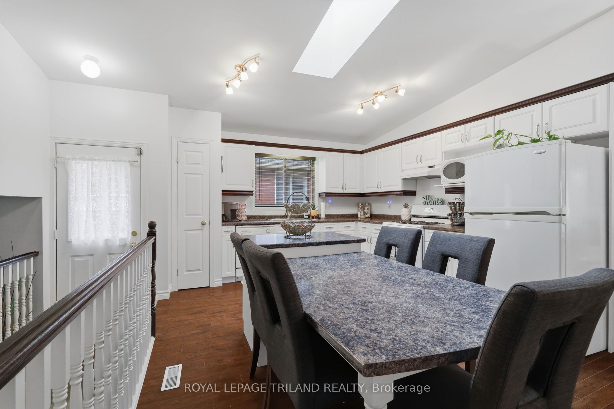 232 Chelton Road Property Photo 17