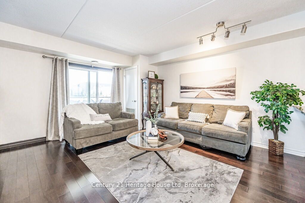 43 Goodwin Drive 212 Property Photo 1