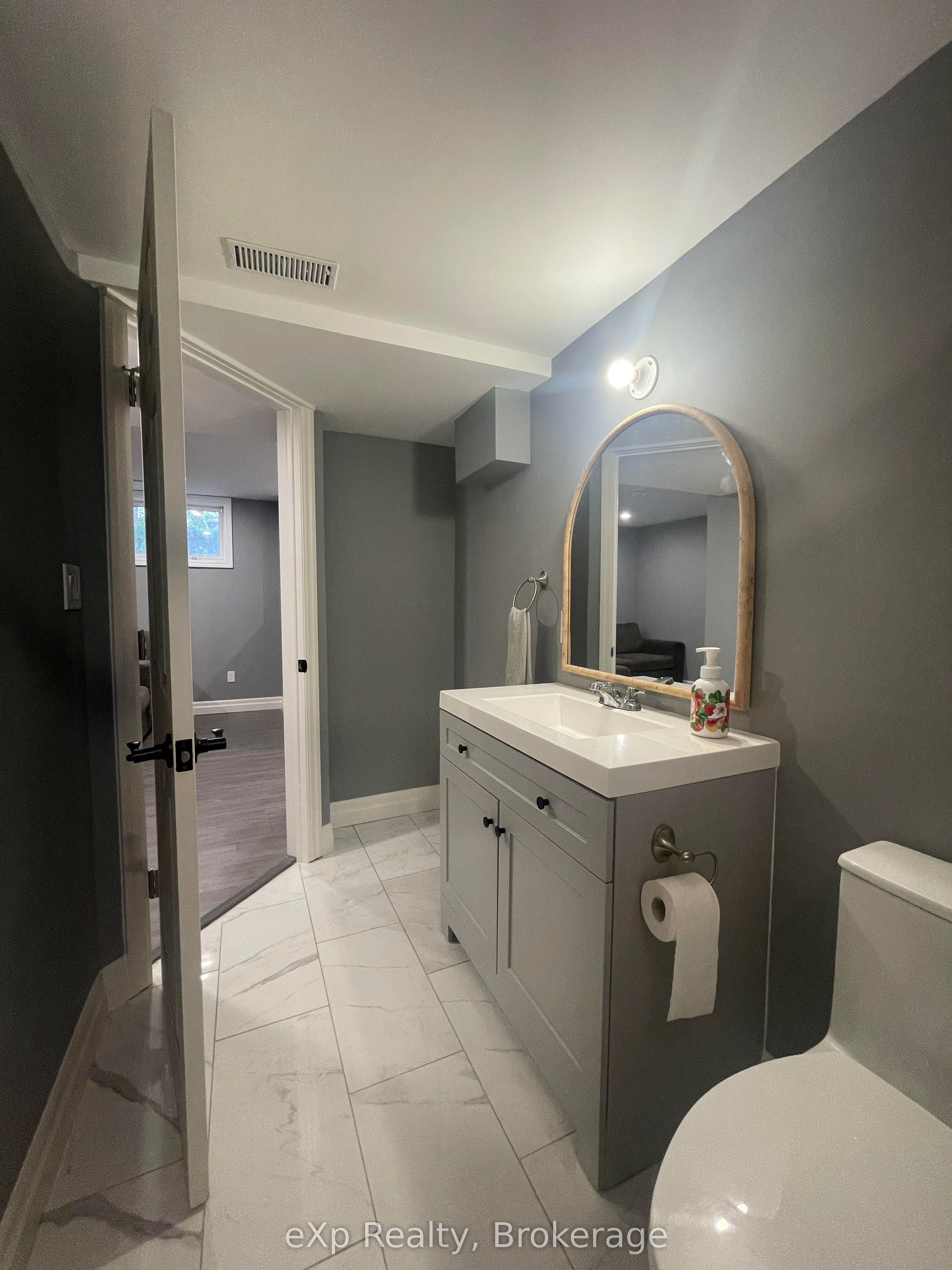 1 Joyce Place Bsmt Property Photo 6