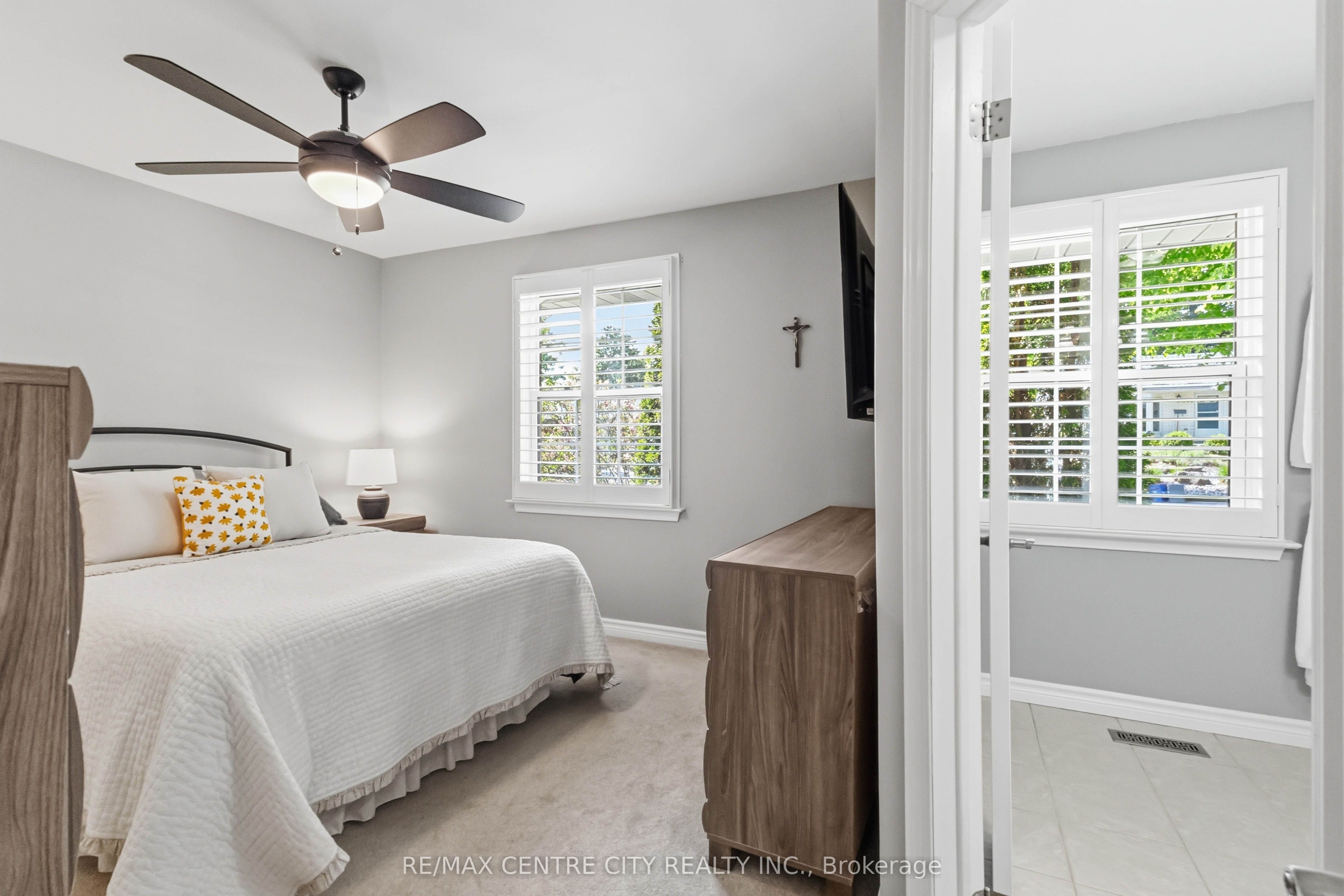 639 Dunboyne Crescent Property Photo 25
