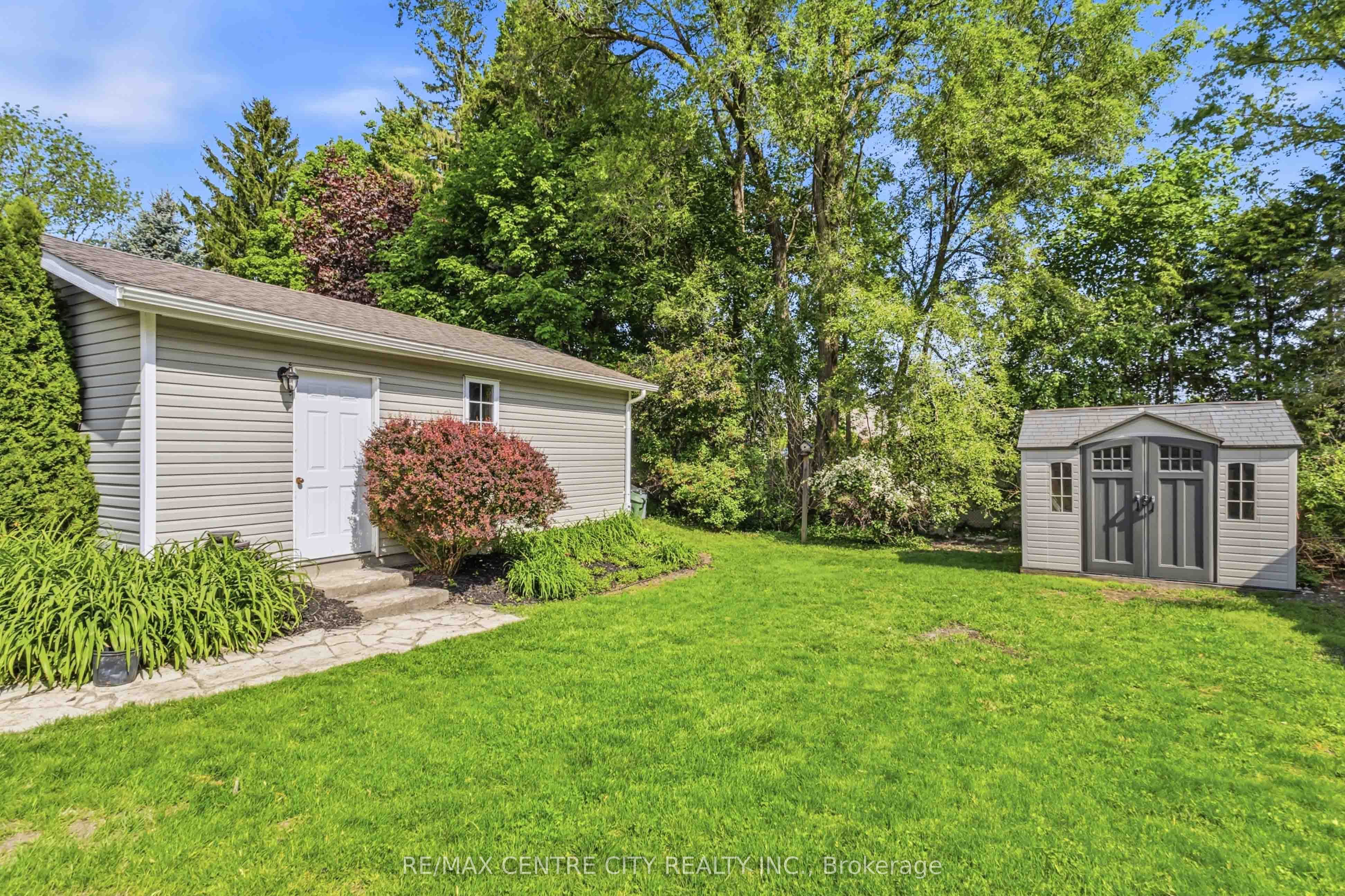 639 Dunboyne Crescent Property Photo 47