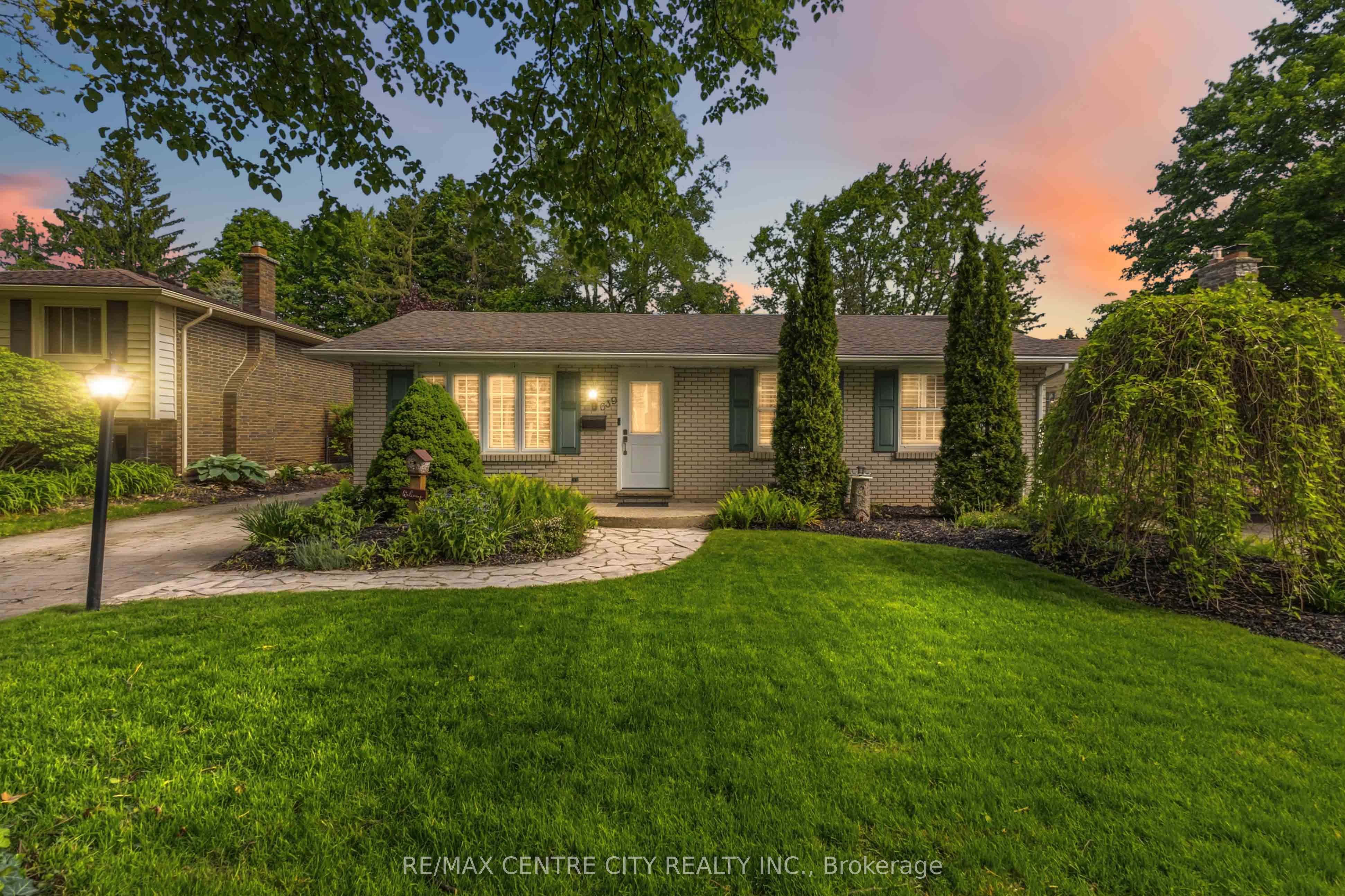 639 Dunboyne Crescent Property Photo 49
