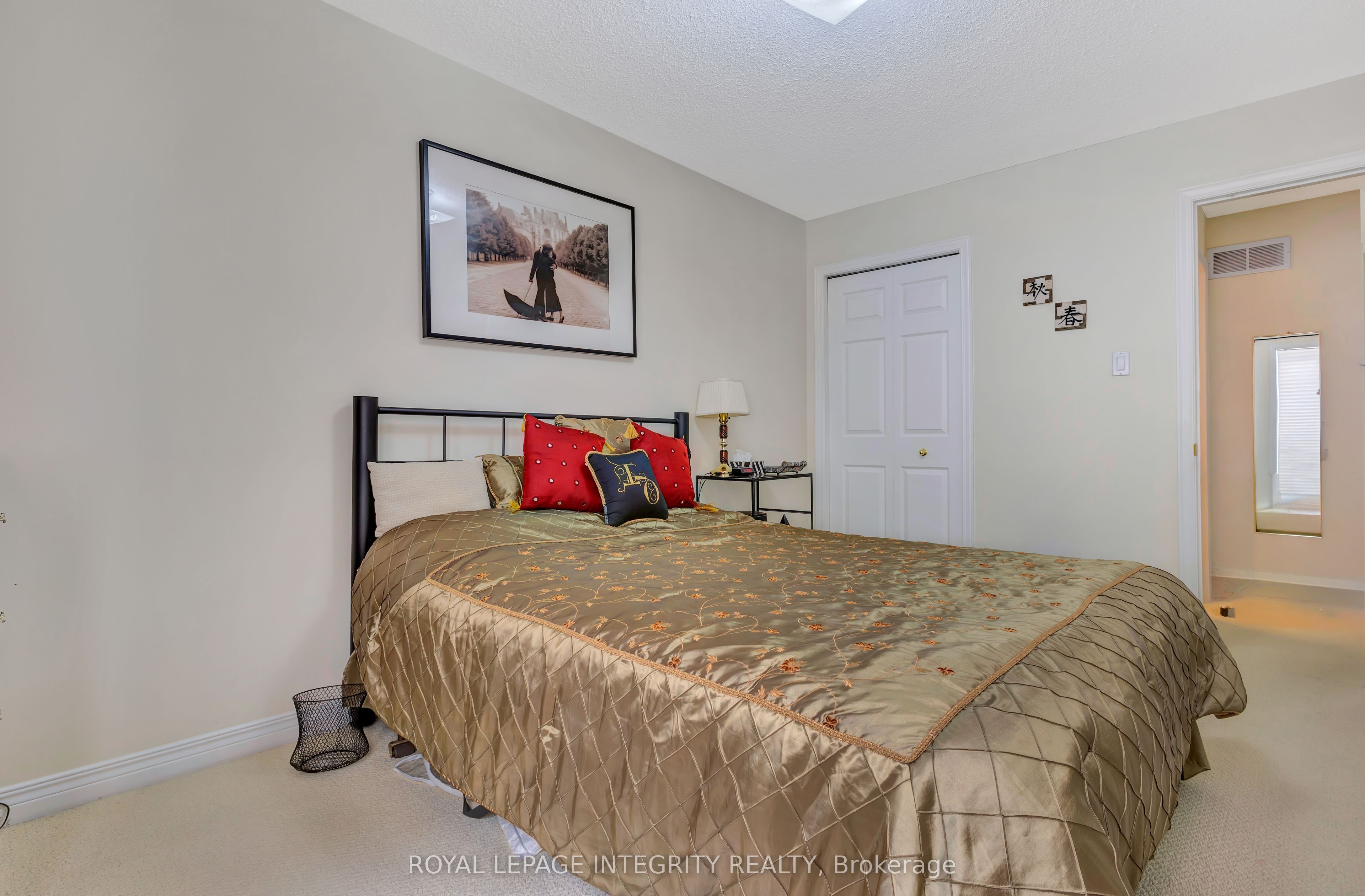 7 Westpointe Crescent Property Photo 24