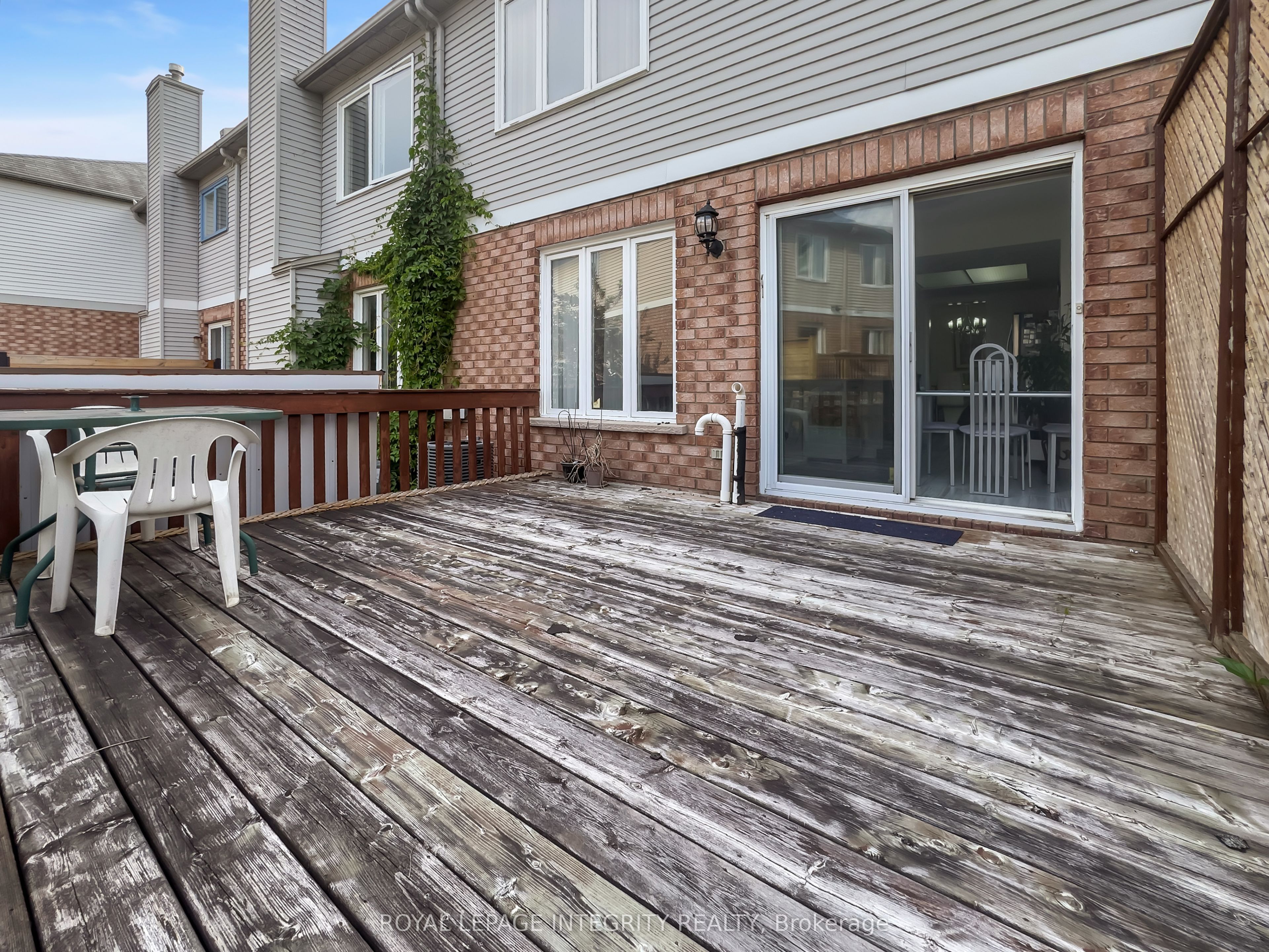 7 Westpointe Crescent Property Photo 35