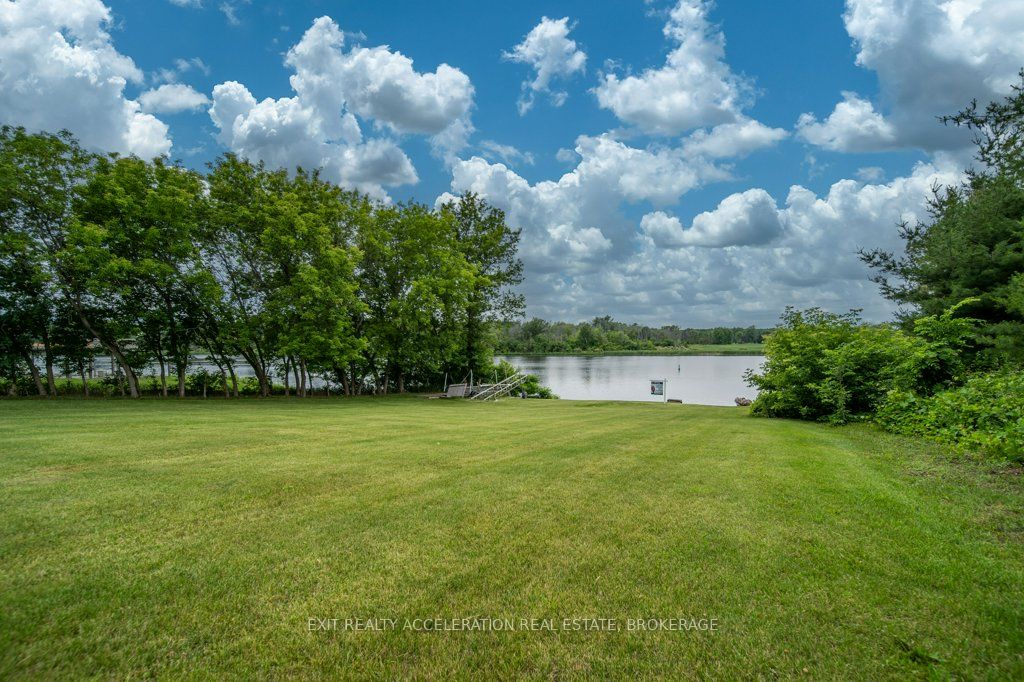 731 B County Rd 9 Property Photo 31