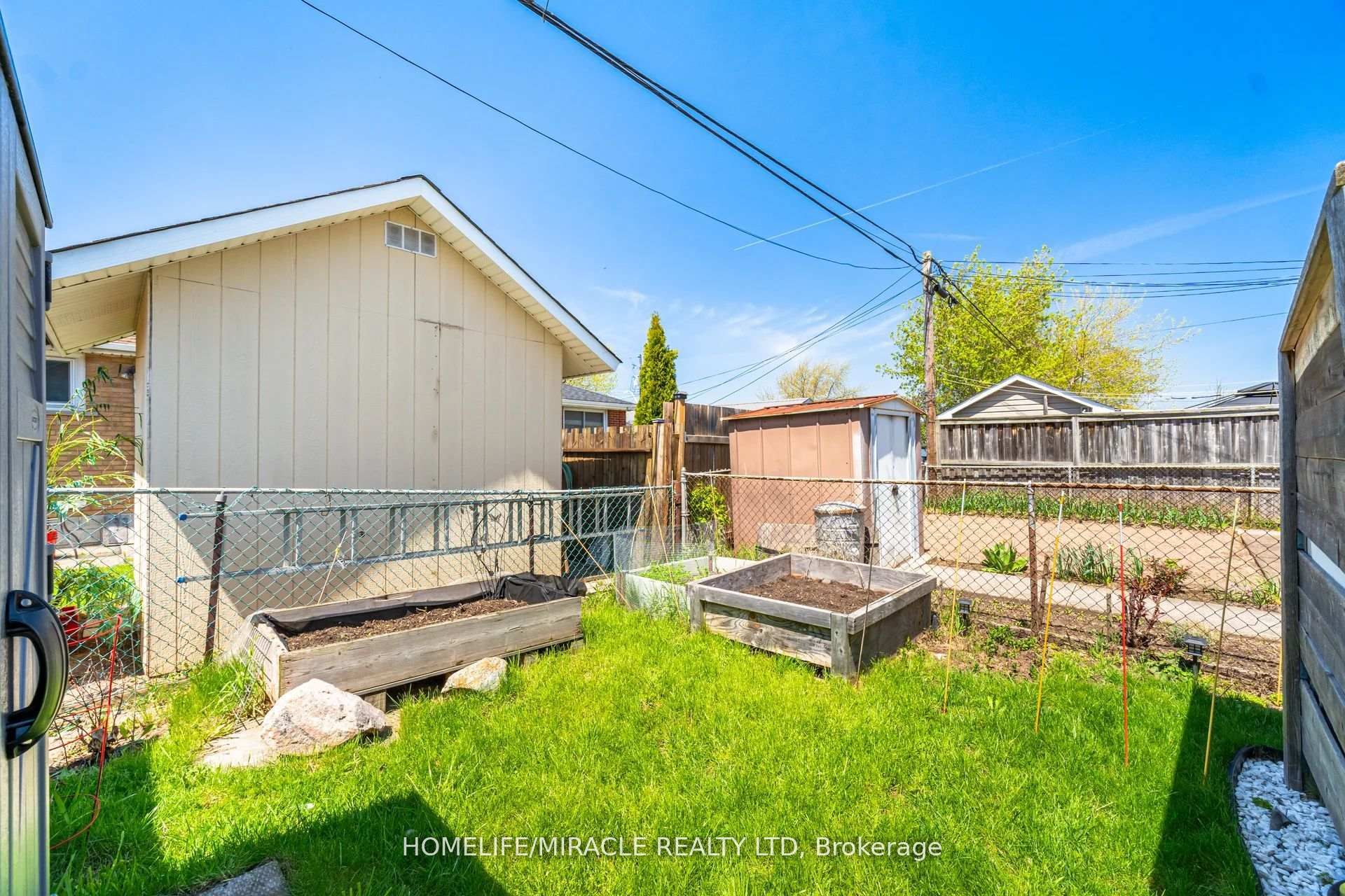 71 Beland Avenue N Property Photo 33
