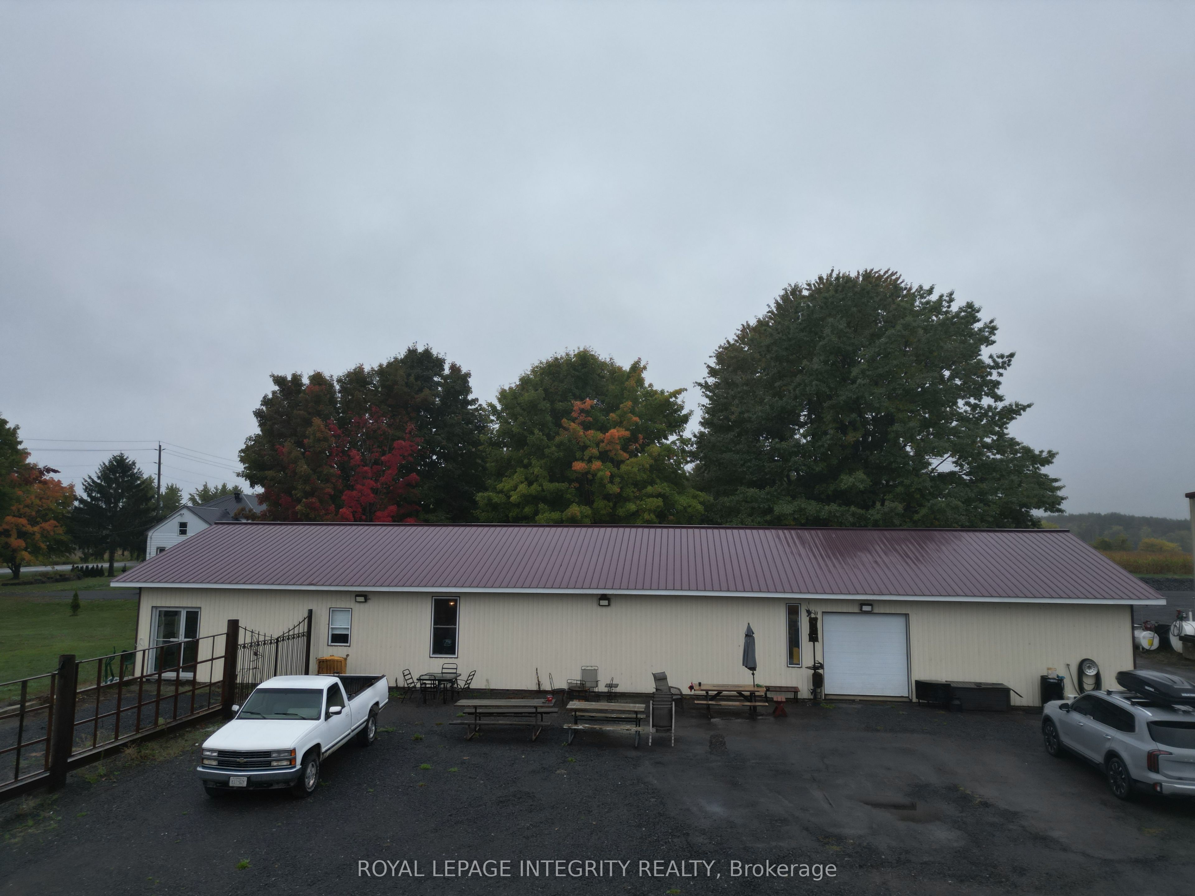 1026 County Rd 2 Road Property Photo 10