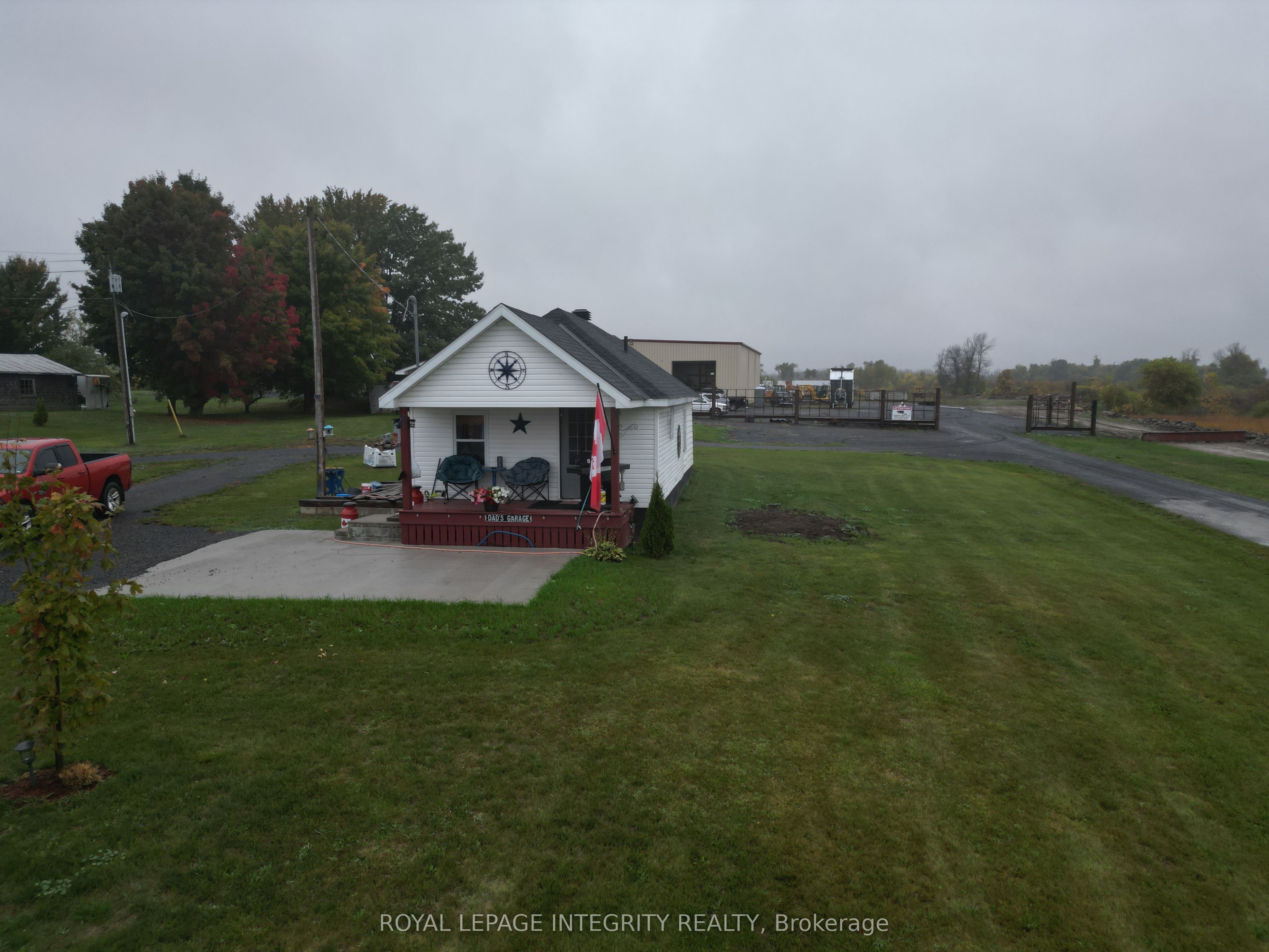 1026 County Rd 2 Road Property Photo 16