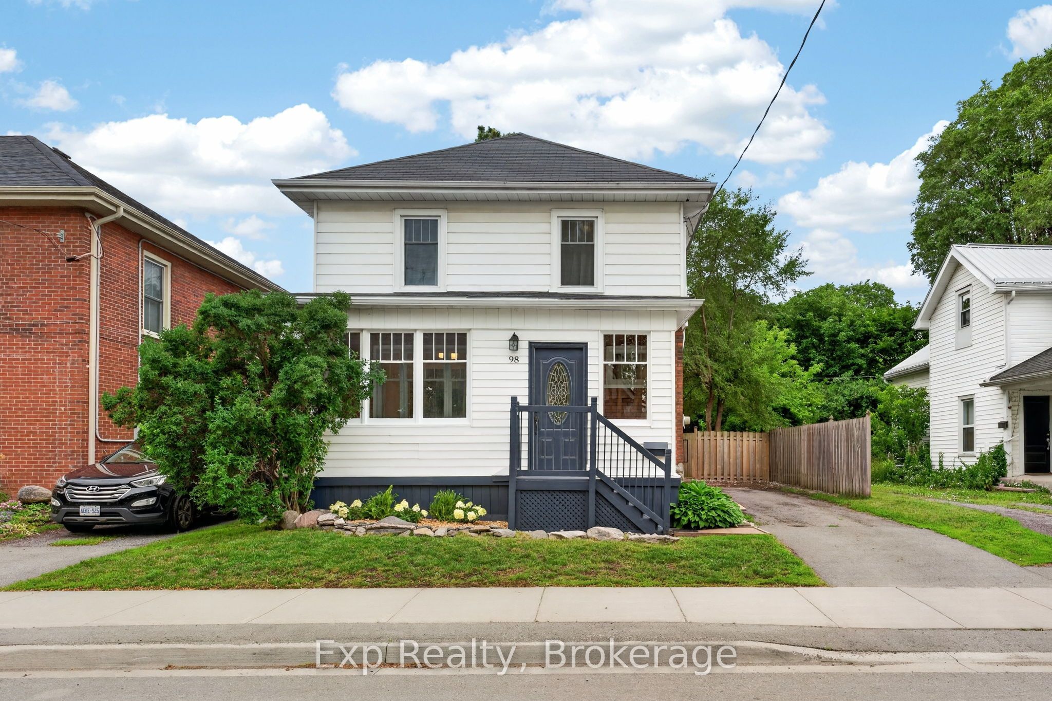 98 Cedar Street Property Photo 3