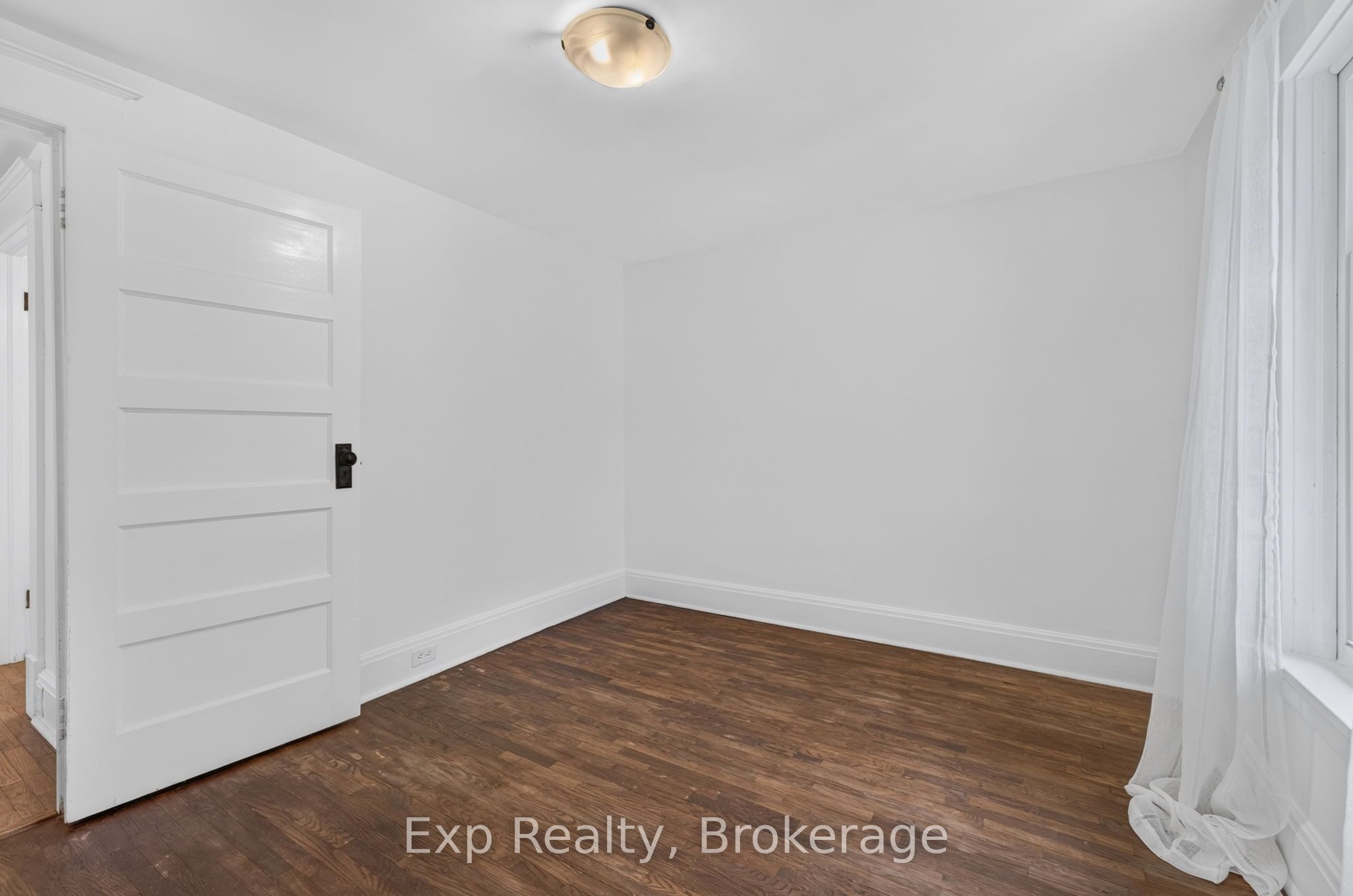 98 Cedar Street Property Photo 24