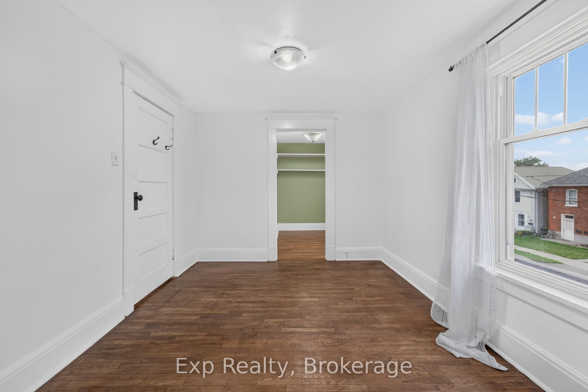 98 Cedar Street Property Photo 28