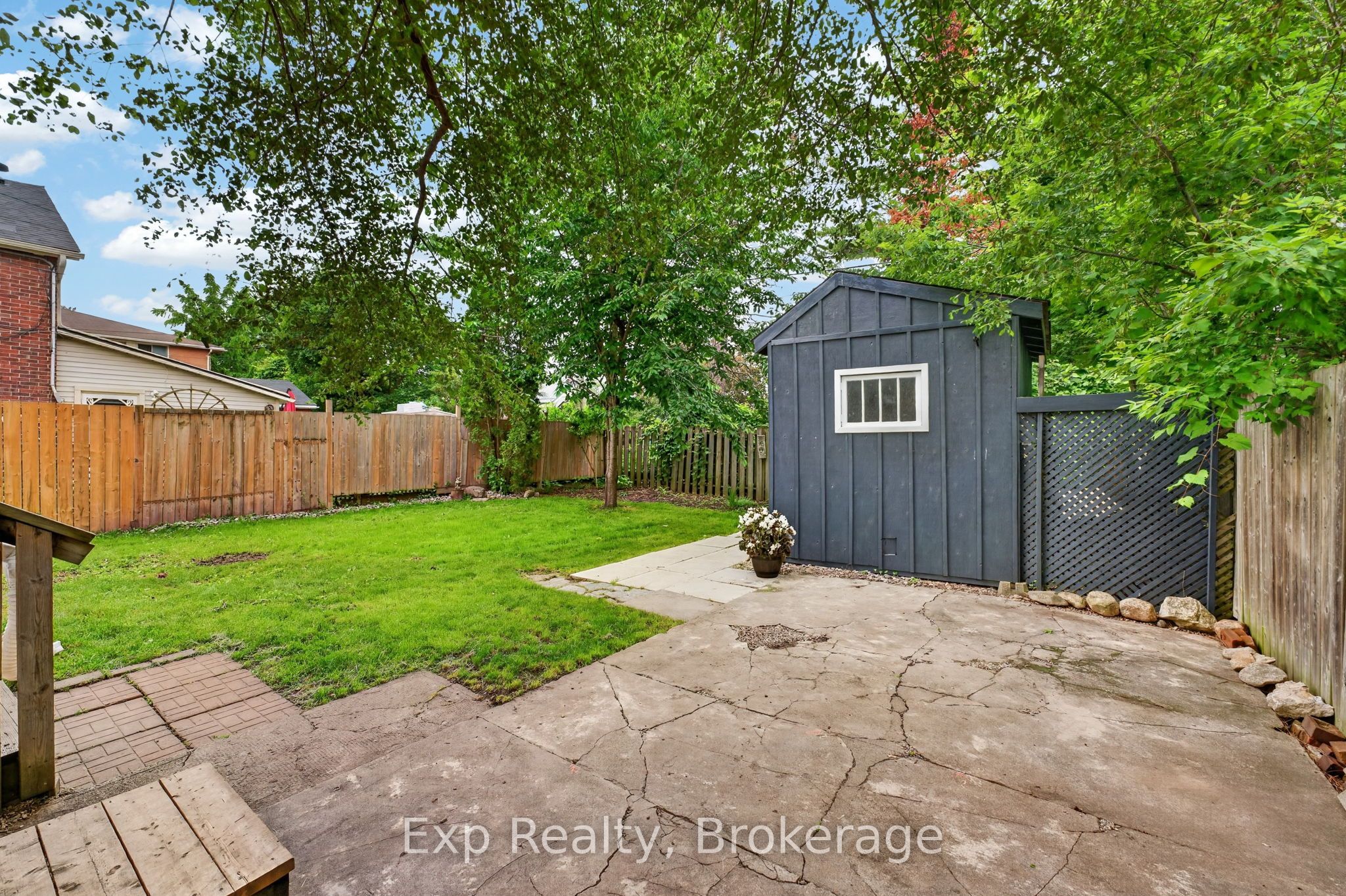 98 Cedar Street Property Photo 31
