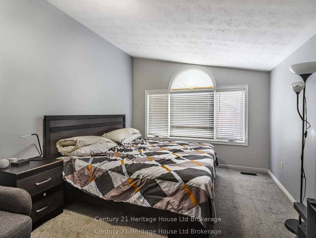 8 Mohican Drive Property Photo 11