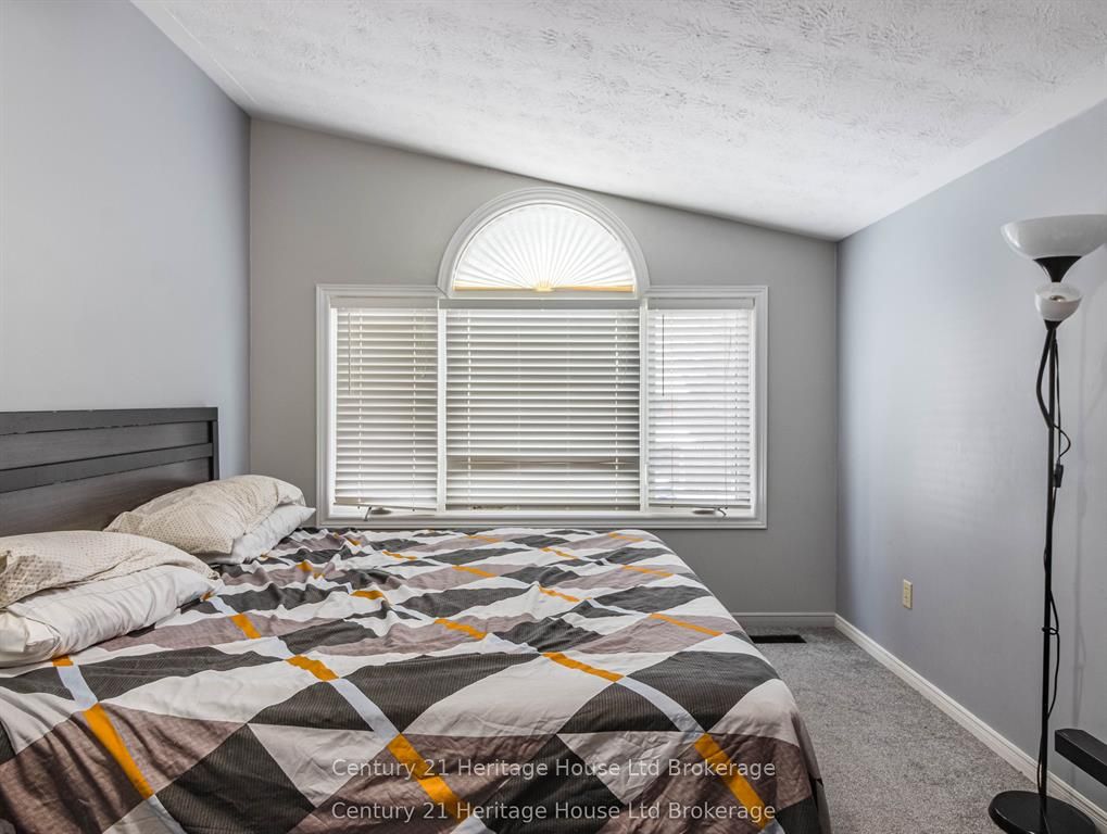 8 Mohican Drive Property Photo 12