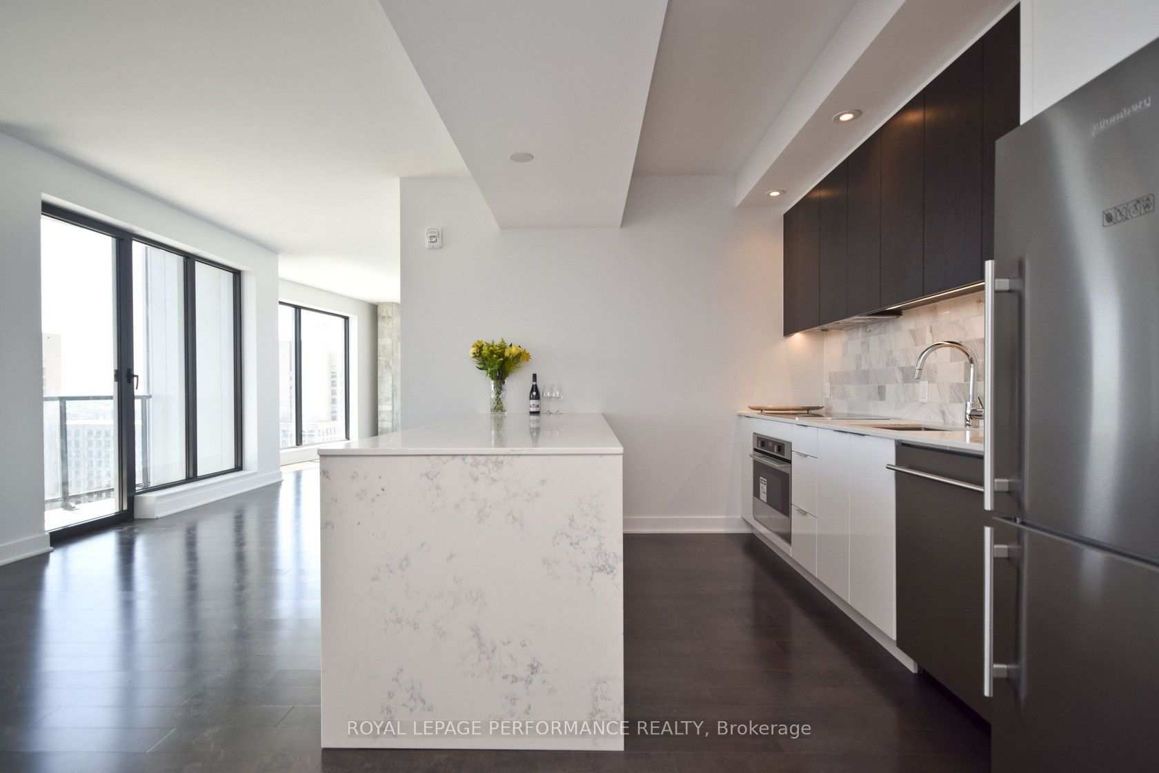 20 Daly Avenue 2109 Property Photo 7